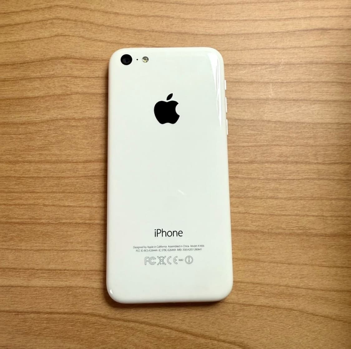 아이폰 5c 32GB 화이트 일본판 [희귀] 상품이미지2