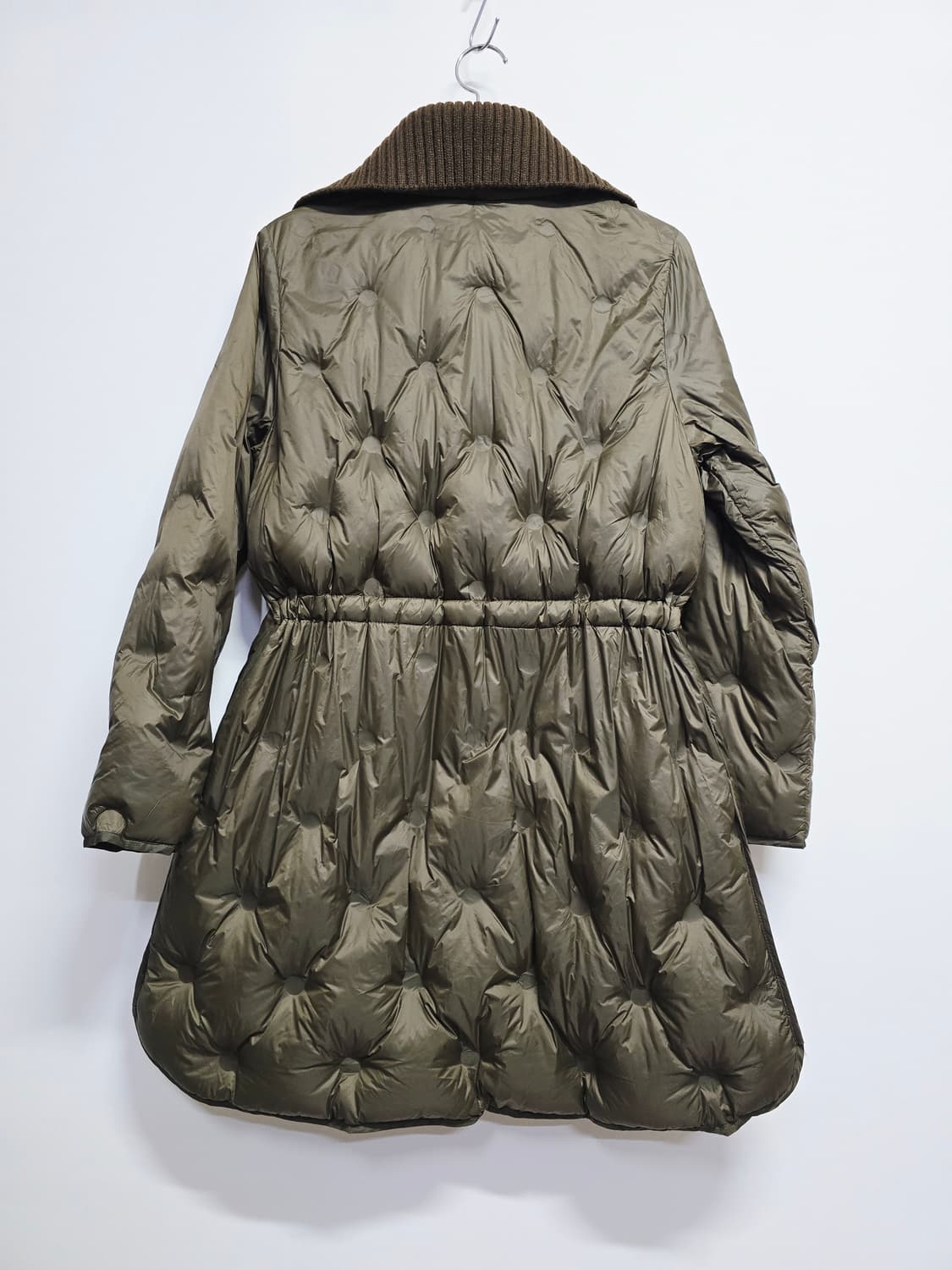 쿠카이 KOOKAI 카키색 구스패딩 코트 상품이미지5