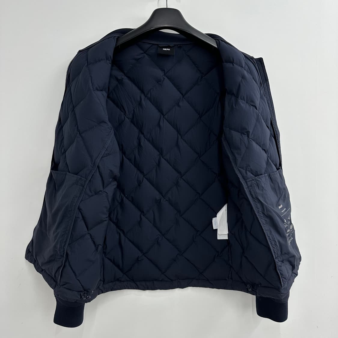 100 네파 남자 구스다운 경량패딩 상품이미지3