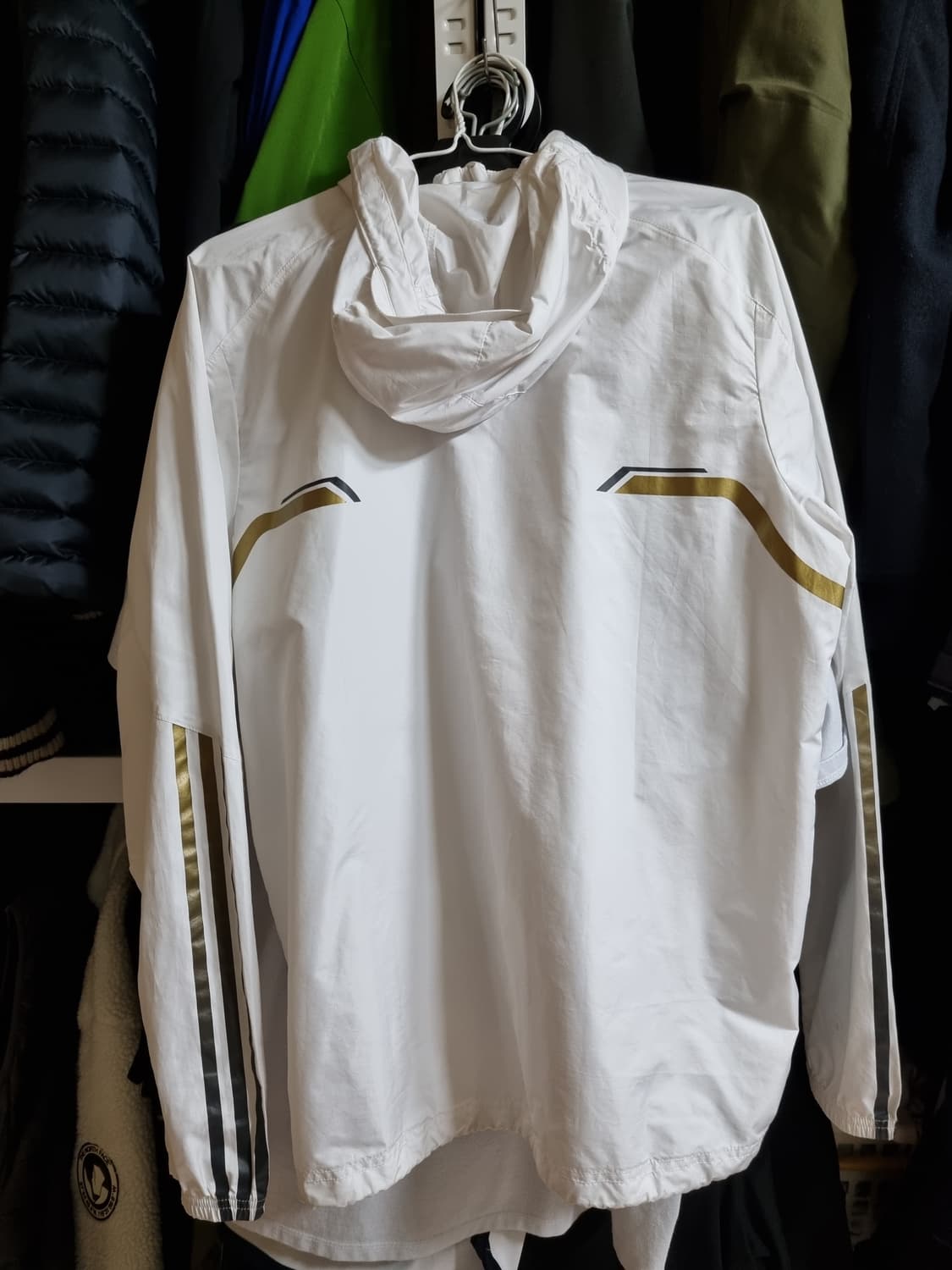 아디다스 레알마드리드 바람막이 xl 상품이미지2