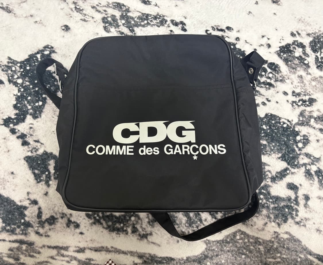 CDG 크로스백 상품이미지1