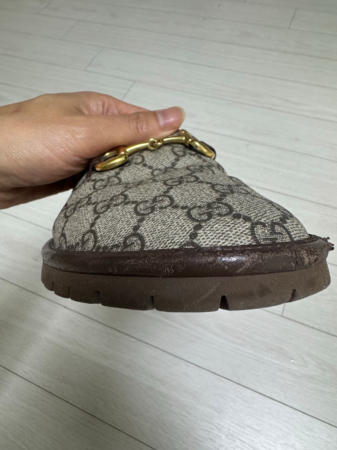 구찌GG로퍼 뮬 슬리퍼 상품이미지4