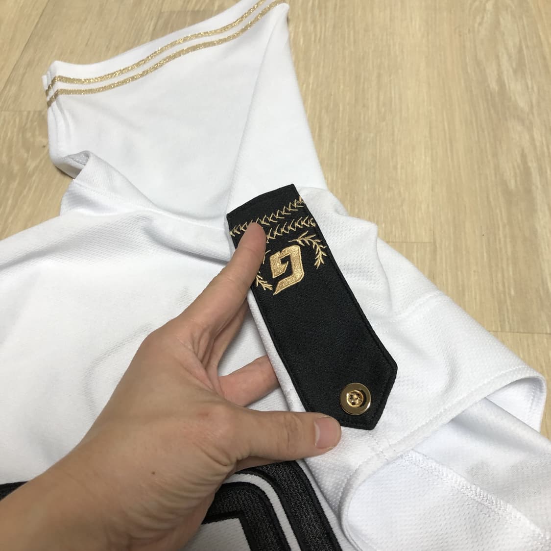 (105) 롯데자이언츠 윤동희 91 밀리터리 홈 어센틱 유니폼 져지 상품이미지5