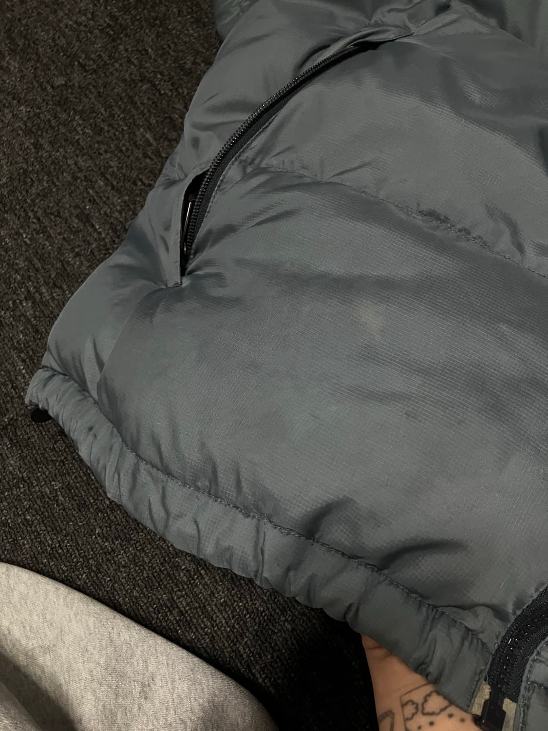 노스페이스 700 눕시 프로즌 쿨그레이 패딩 상품이미지5