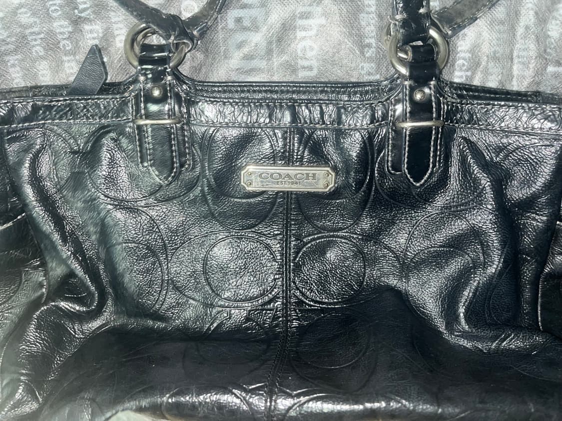 coach 시그니처 토트백 emboss 상품이미지1