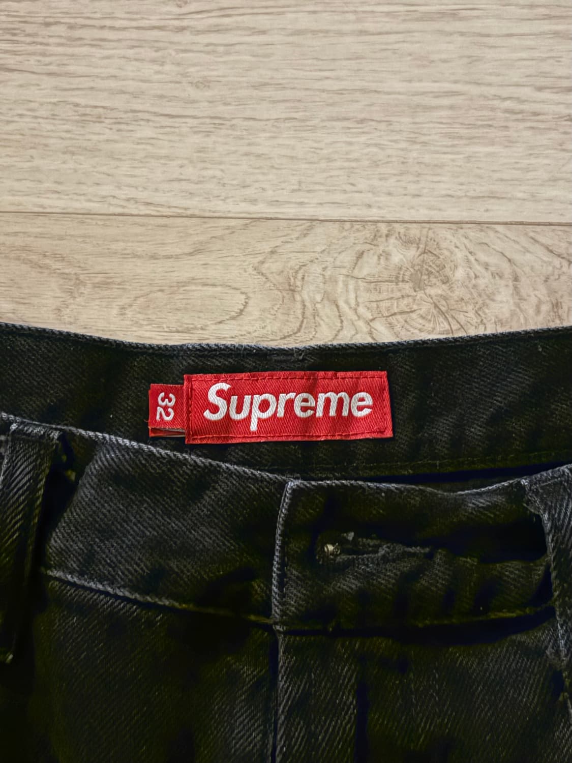 슈프림 배기진 fw24 상품이미지3