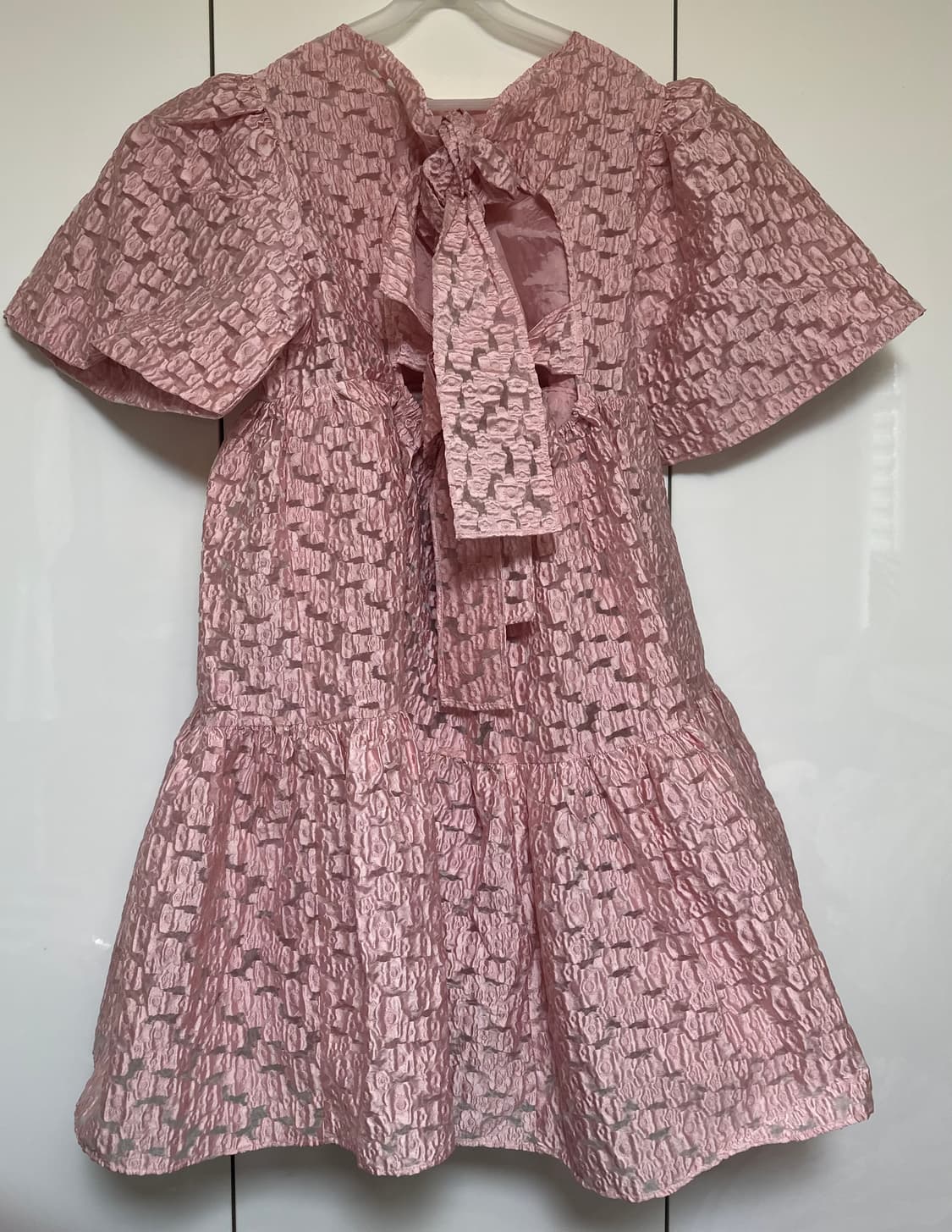 핑크 엠보싱 퍼프 오간자반팔 미니 원피스 상품이미지7