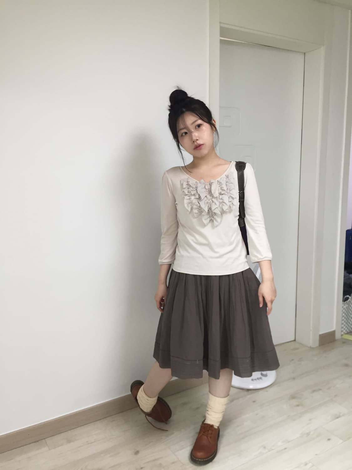 ruffle round neck T 상품이미지7