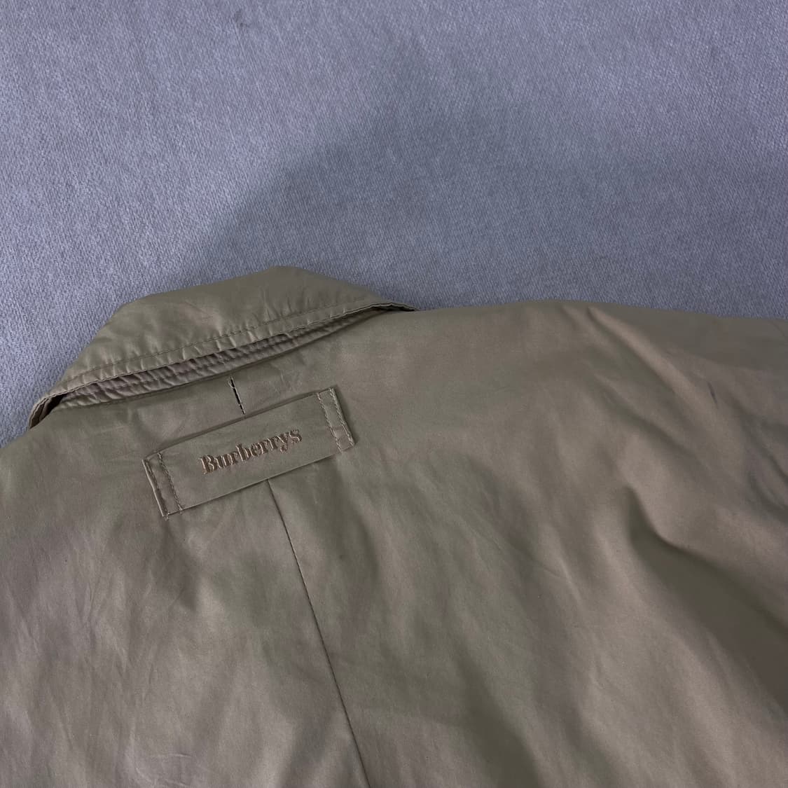 100 버버리 사파리 누빔 헌팅 자켓 상품이미지9