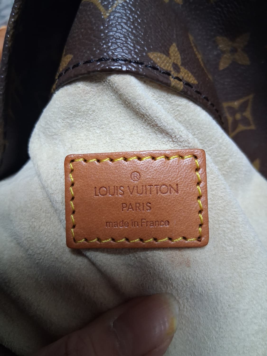 루이비통앗치숄더백 상품이미지8