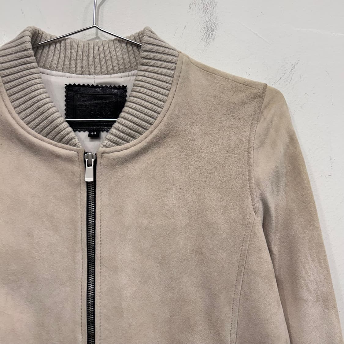 로보 염소가죽 숄카라 크롭 스웨이드 자켓 상품이미지1