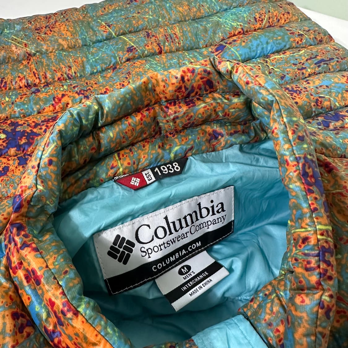 M 컬럼비아 구스다운 OMNI-SHIELD 경량 패딩조끼 상품이미지4