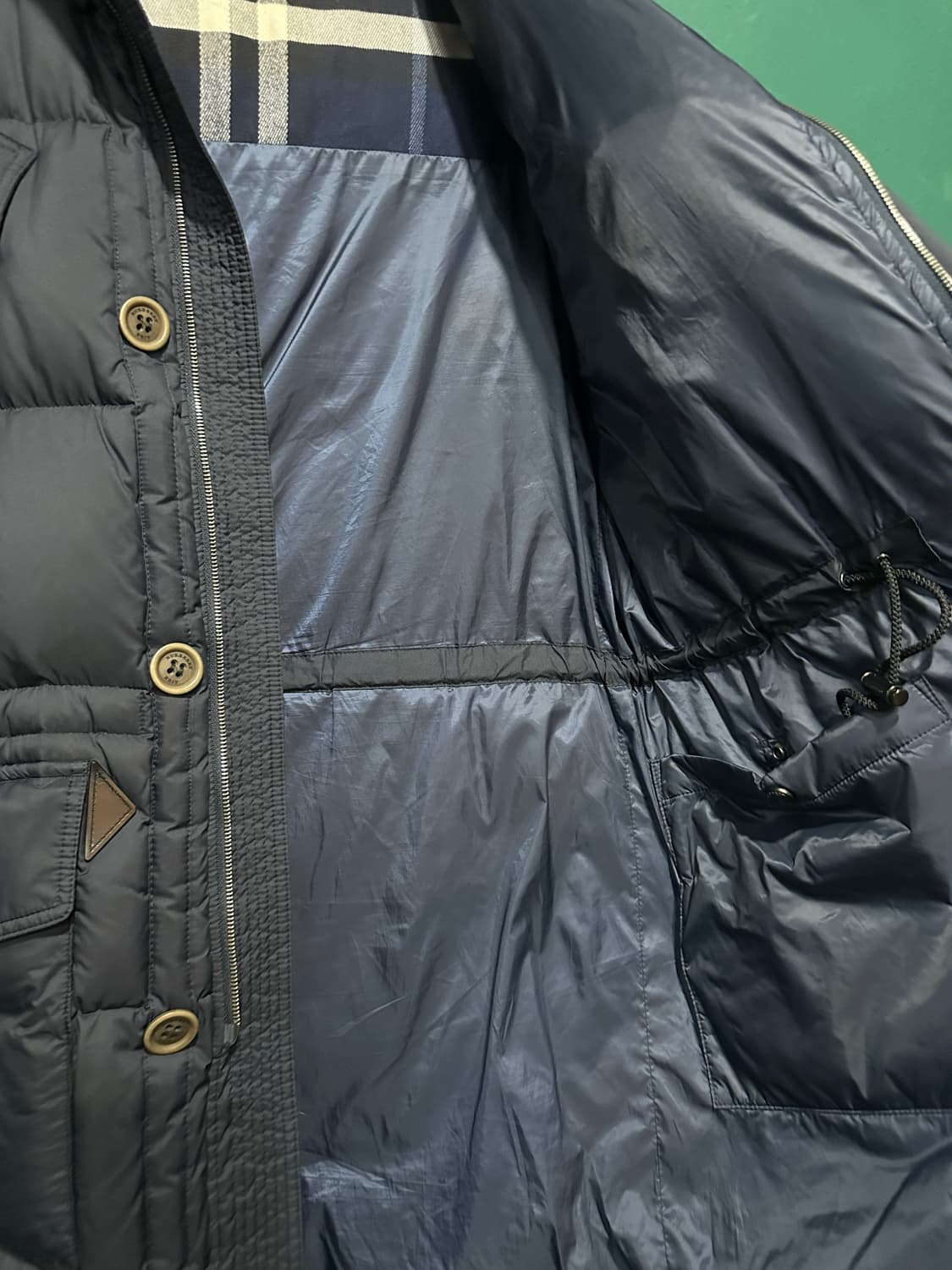 버버리 블랙 남성롱패딩 100사이즈 상품이미지7