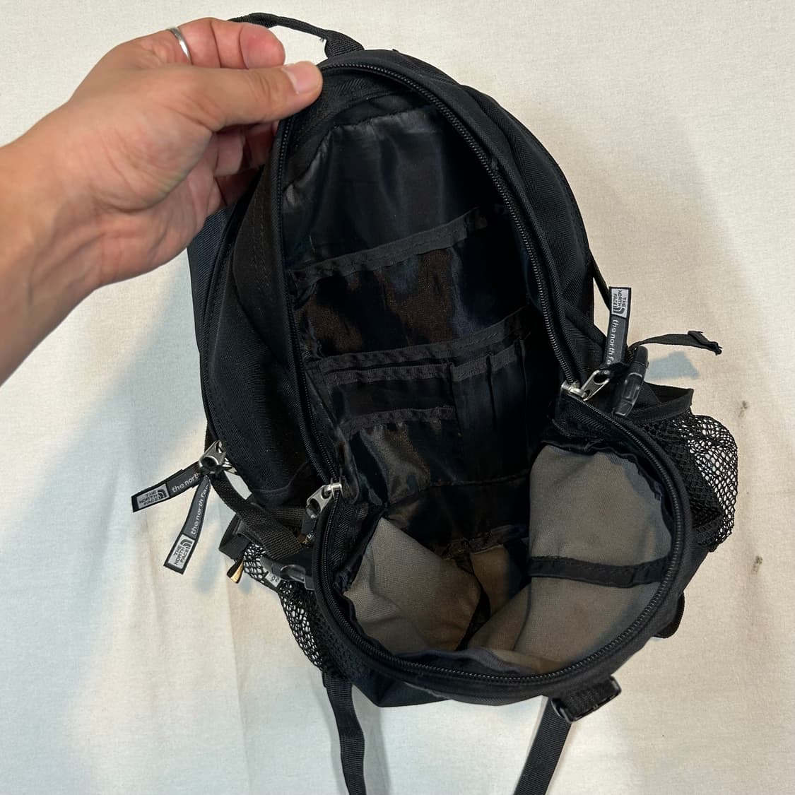 노스페이스 RECON 미니 레콘 12L 백팩 가방 상품이미지4