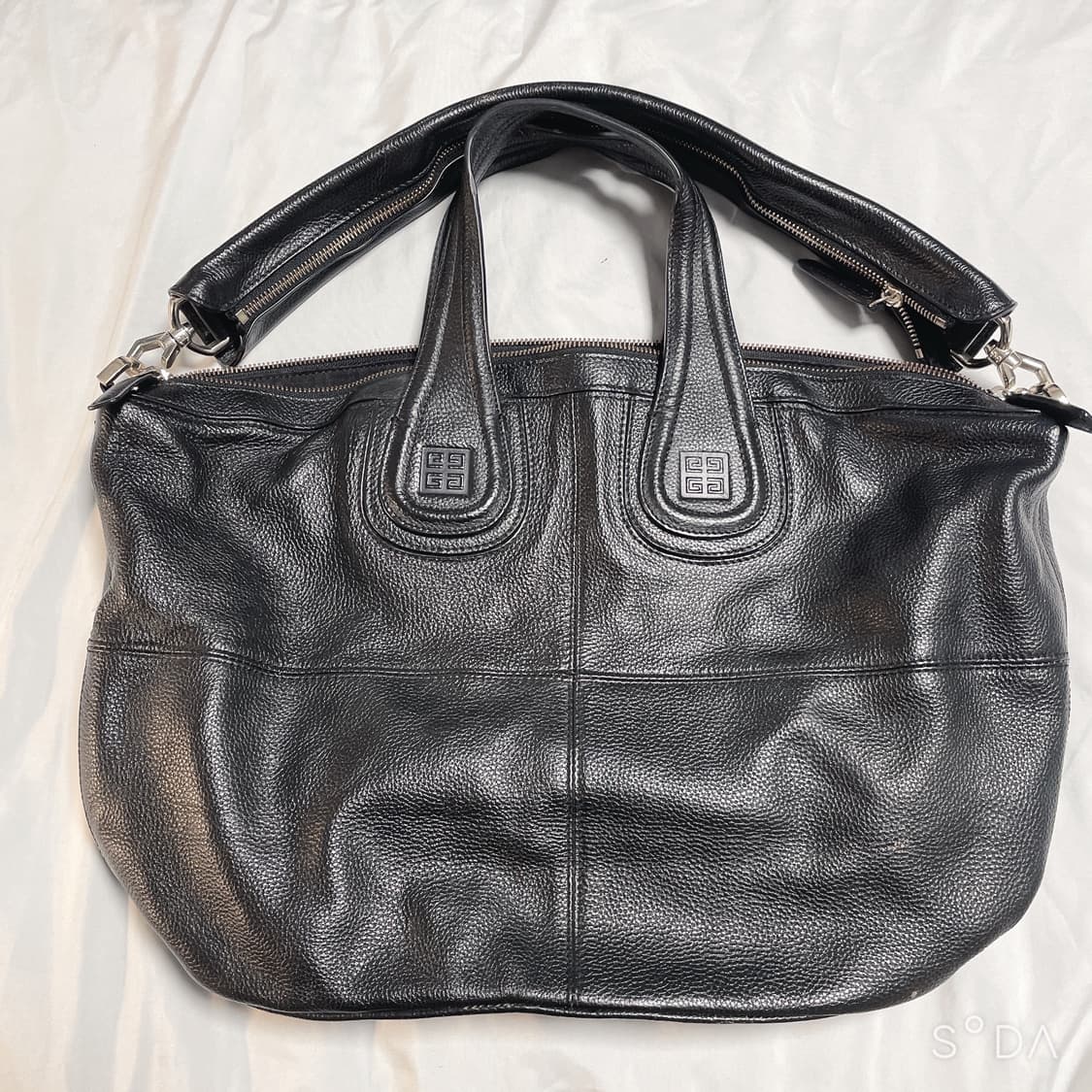 지방시 나이팅게일 숄더백 상품이미지1