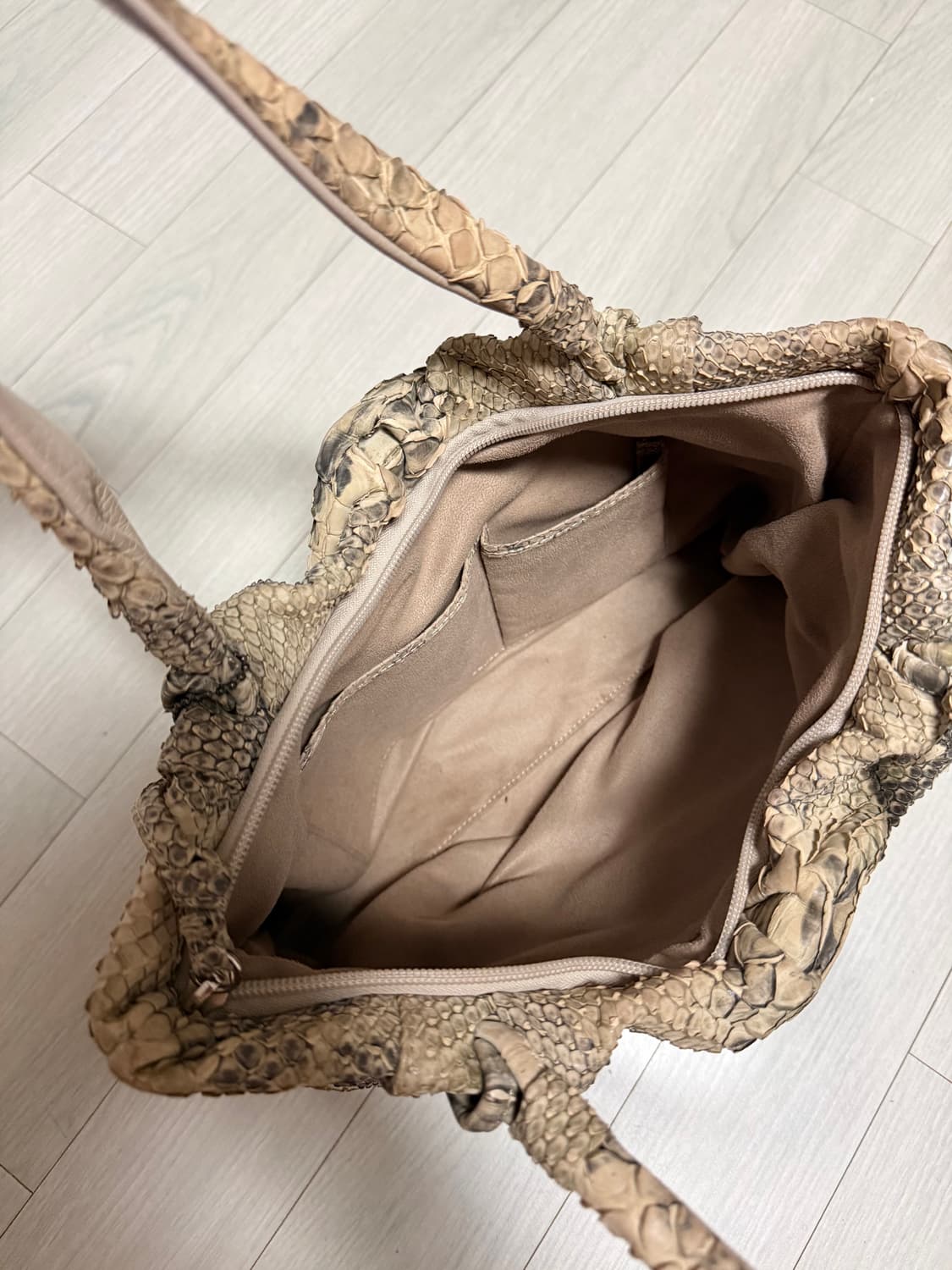 파이톤 가방 상품이미지3