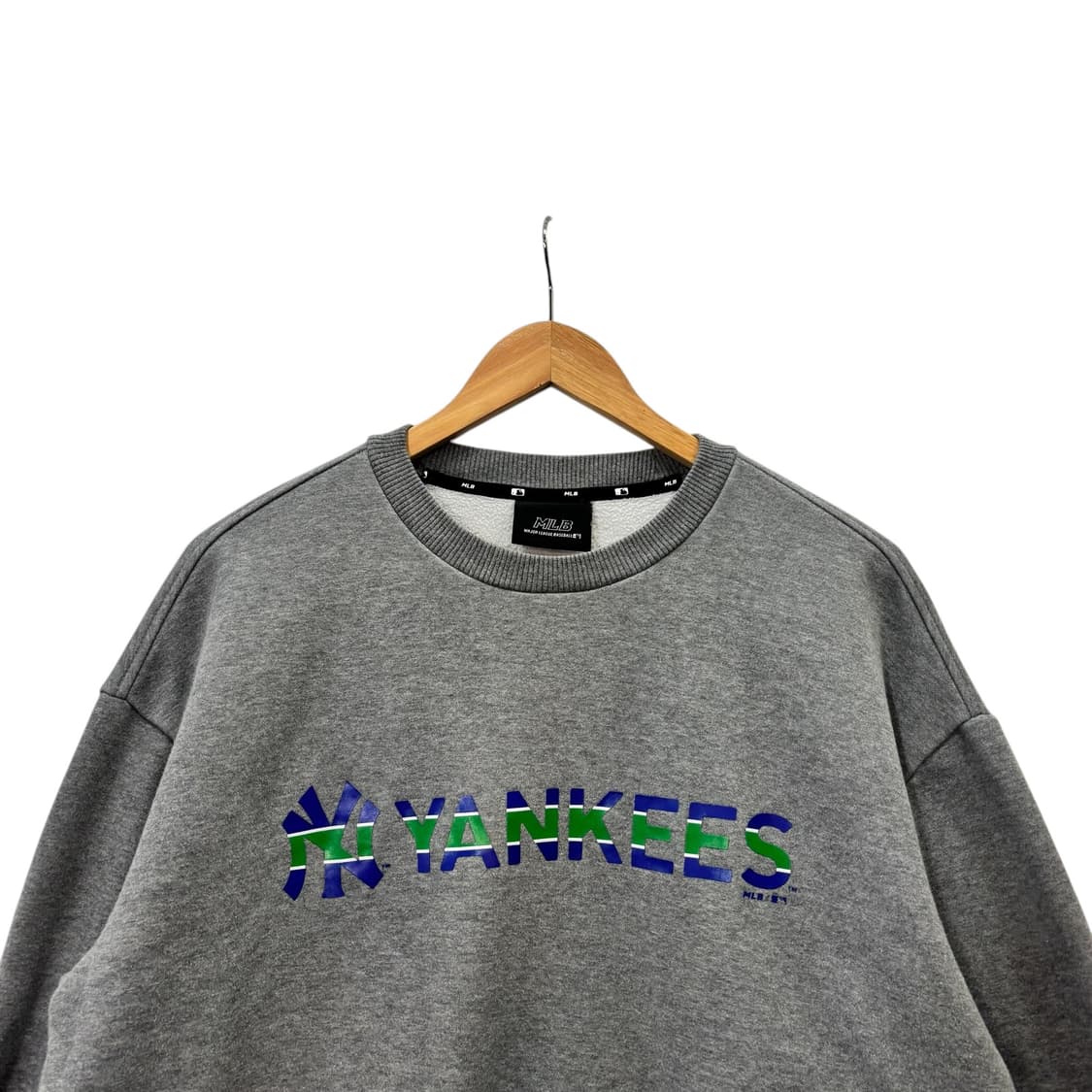 MLB 뉴욕양키즈 맨투맨 상품이미지2