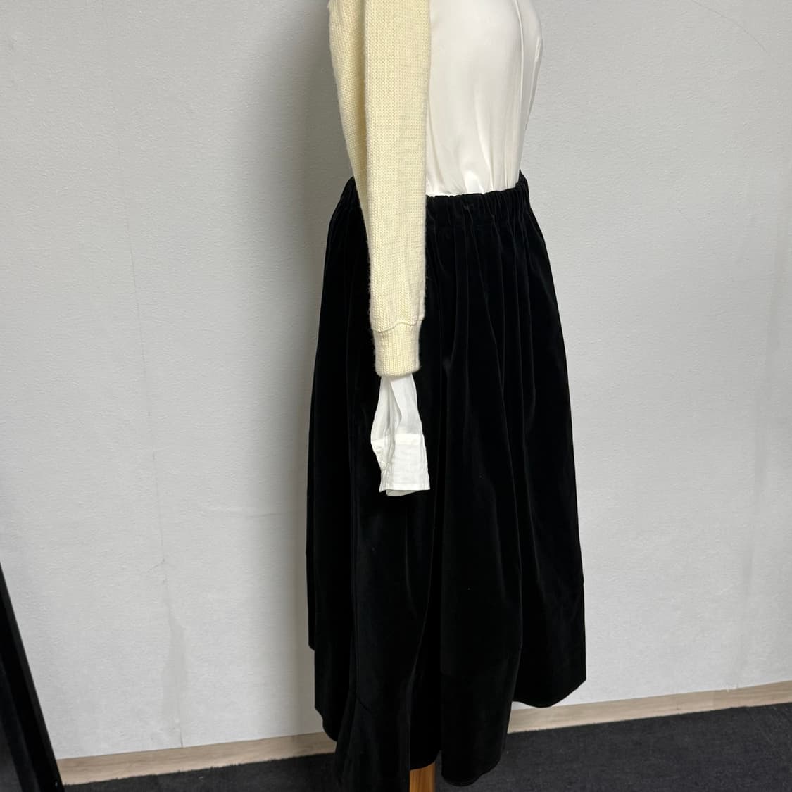 20aw 꼼데가르송 꼼데가르송 벨벳 벌룬 스커트 s 상품이미지2