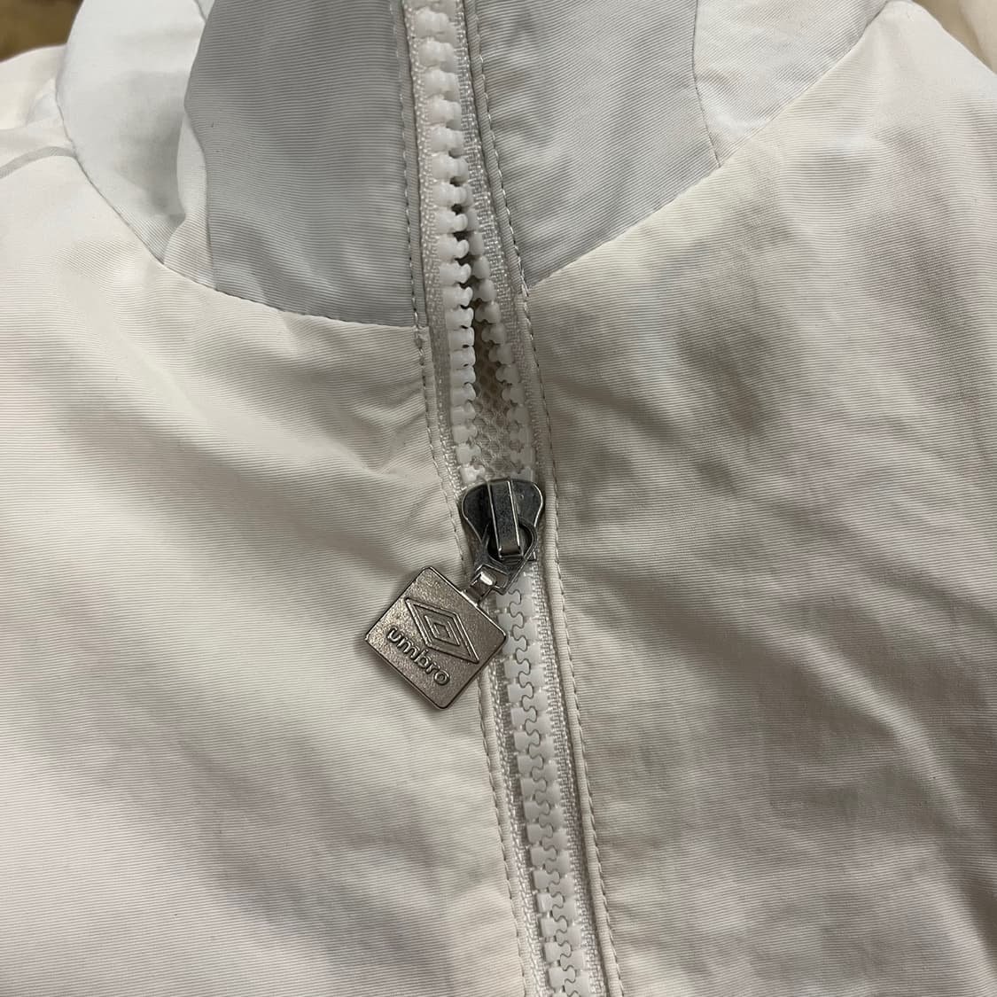 [정품/100] 엄브로 스탠넥 바람막이 웜엄 자켓 b18 상품이미지6