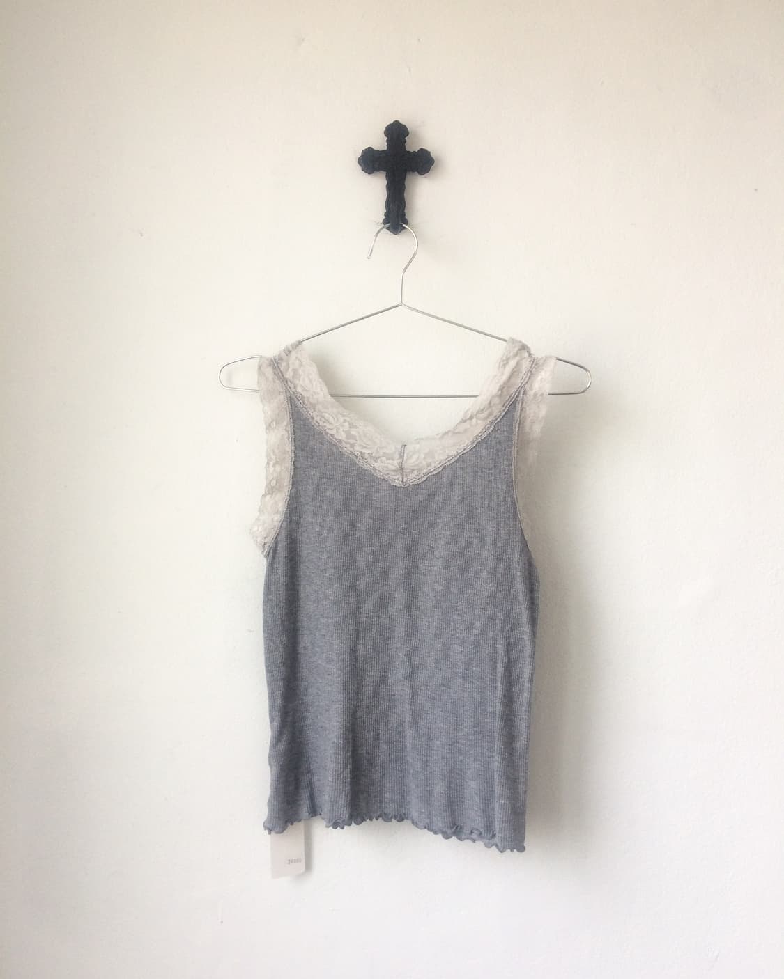 Lace trimming ribbed sleeveless 상품이미지1