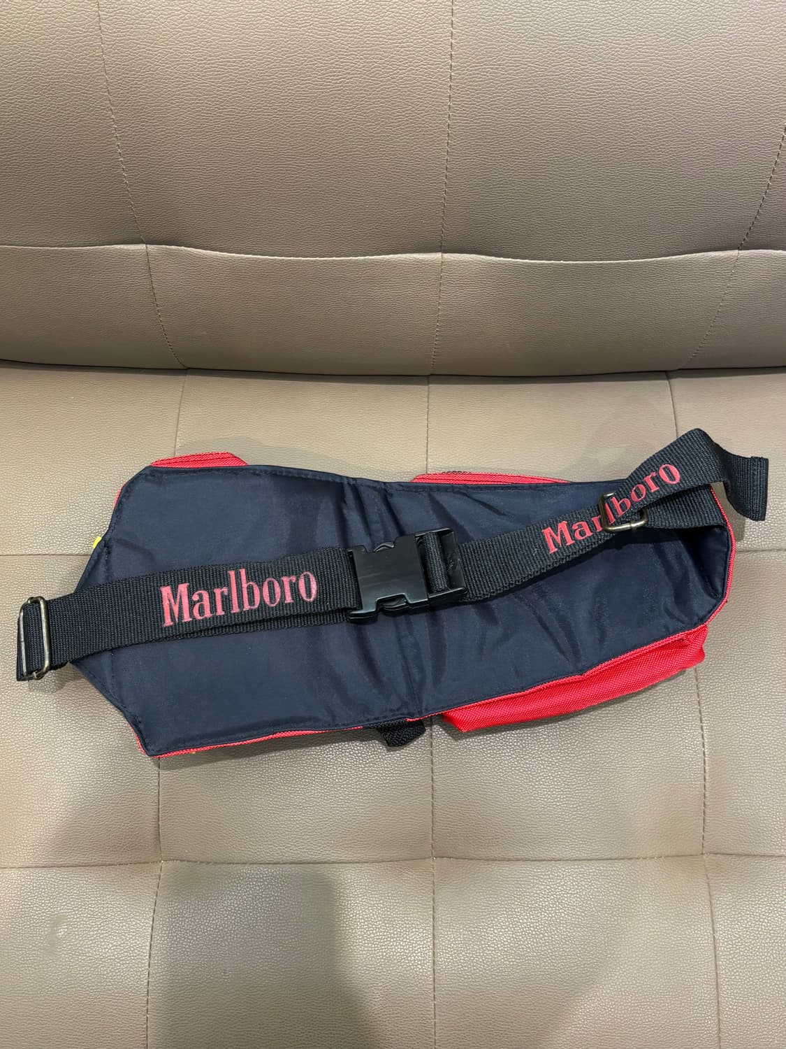 말보로 벨트백 상품이미지4