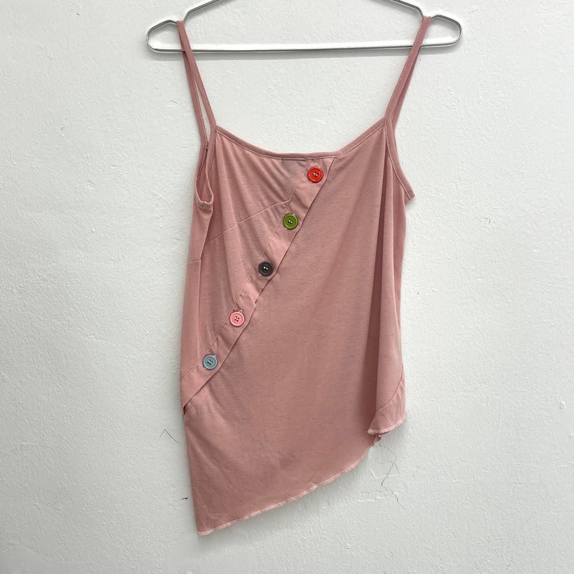 button unbalance sleevless 상품이미지1