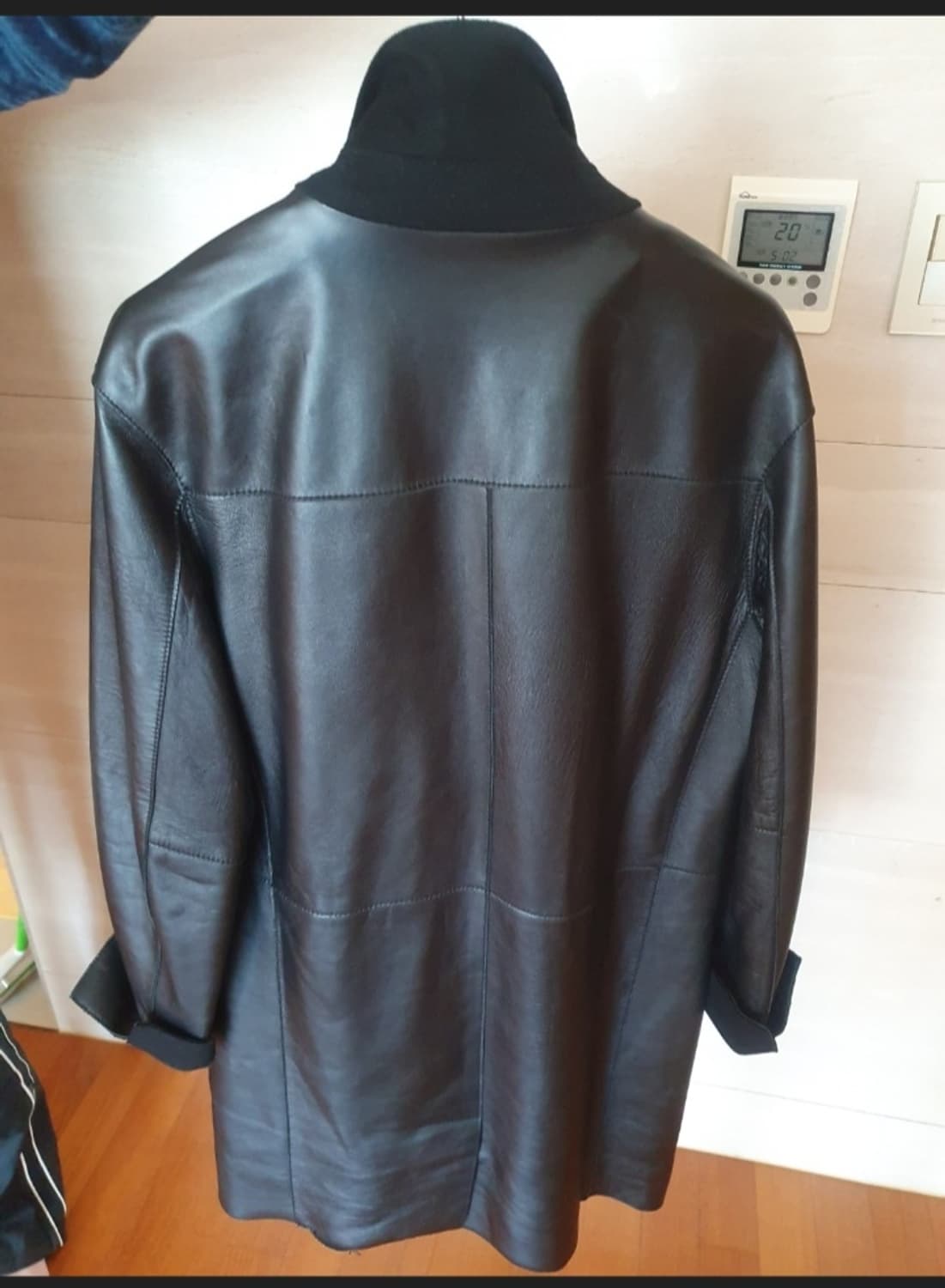 여성 블랙 가죽 롱 트렌치 코트(천연양가죽) 상품이미지2