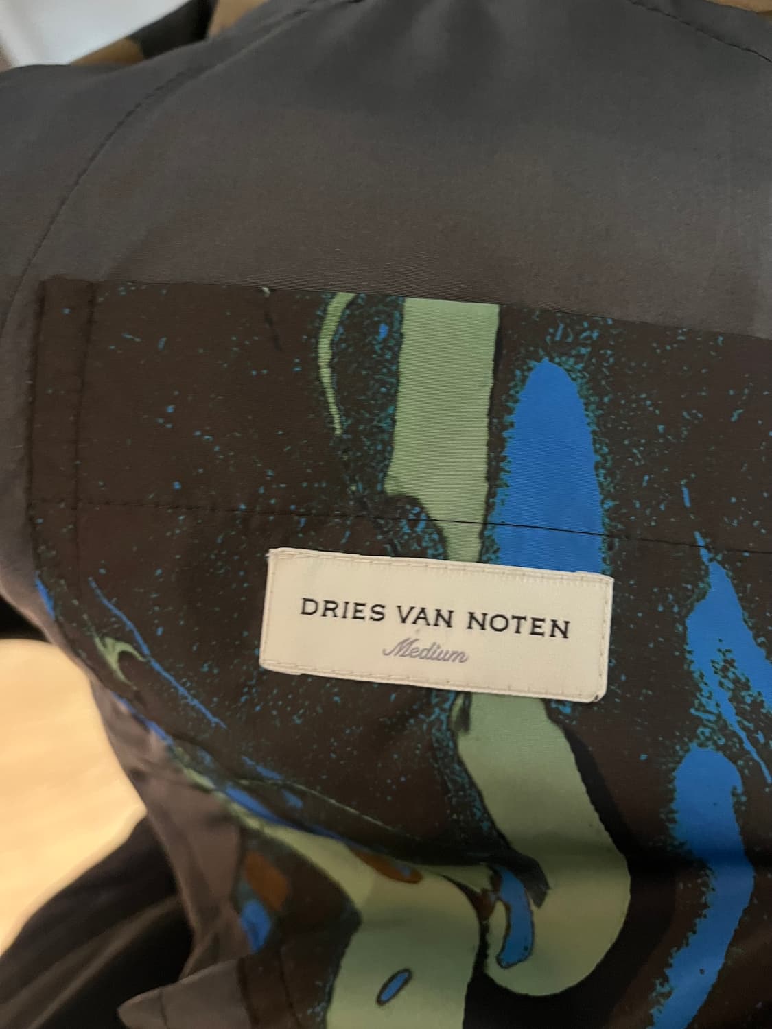 드리스반노튼 마블 코트 상품이미지4