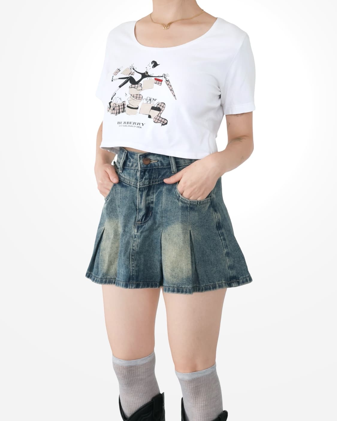 Burberry Illustration Print White Crop T 상품이미지3