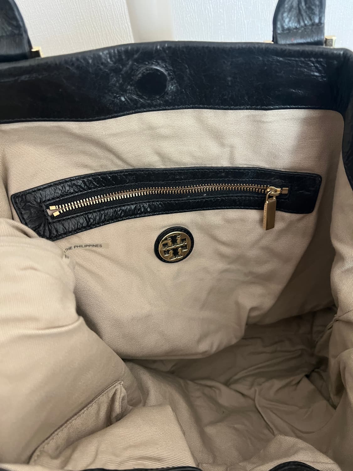 Tory Burch 토리버치 아만다 가죽 토트백 블랙 상품이미지6