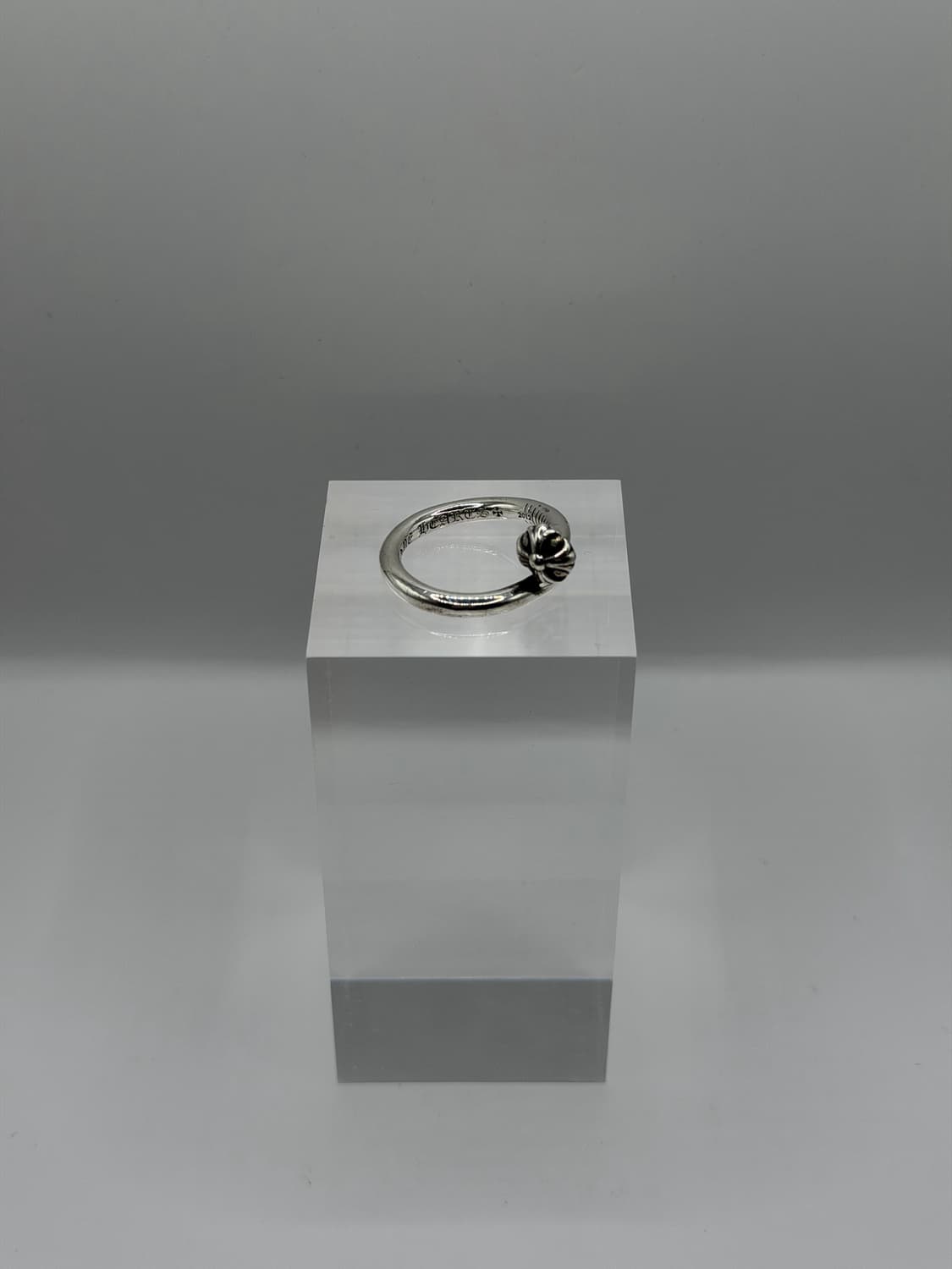 크롬하츠 반지 판매합니다. [ 크롬하츠 크로스 볼네일 링 ] 상품이미지1