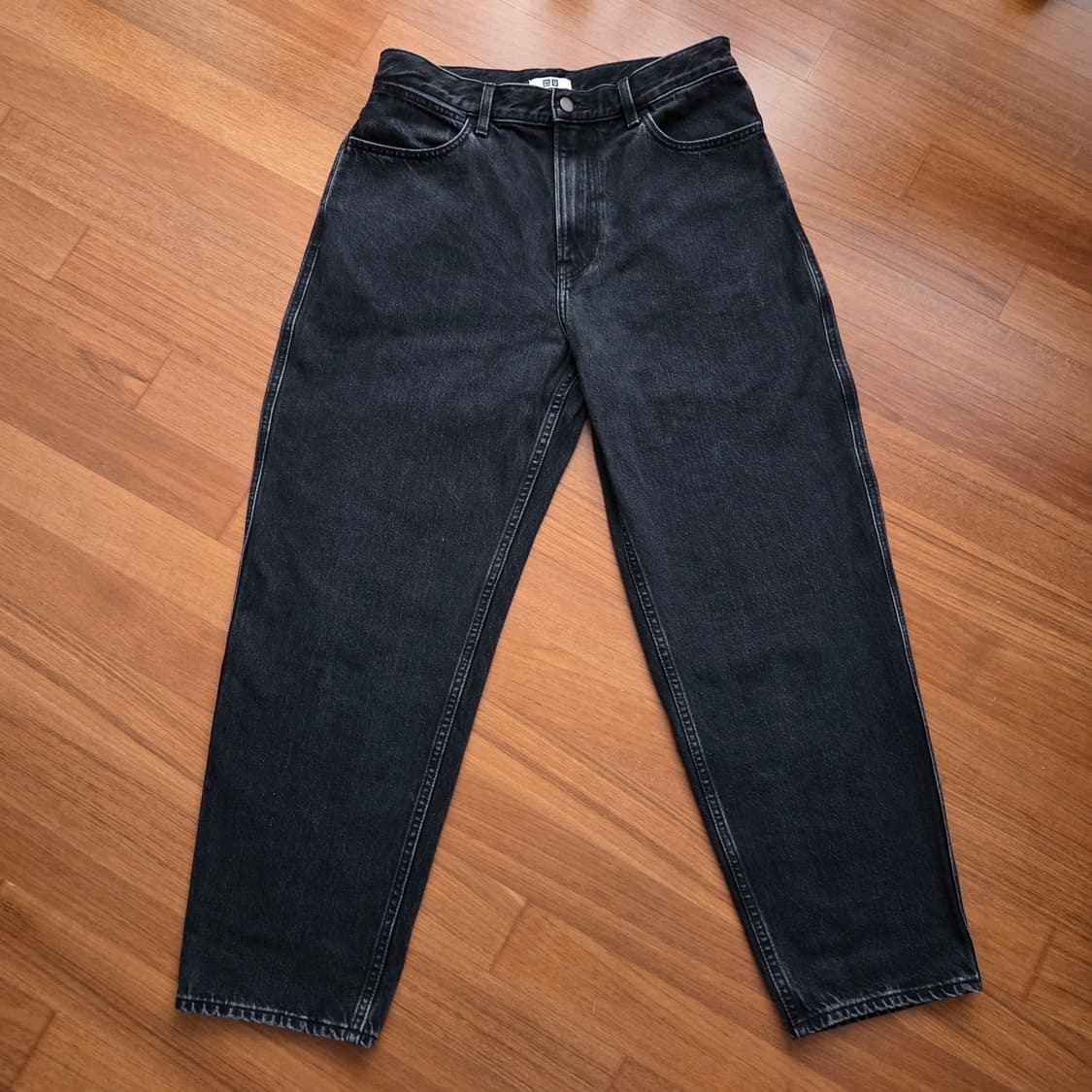 유니클로U 릴랙스핏진 그레이 32사이즈 상품이미지1