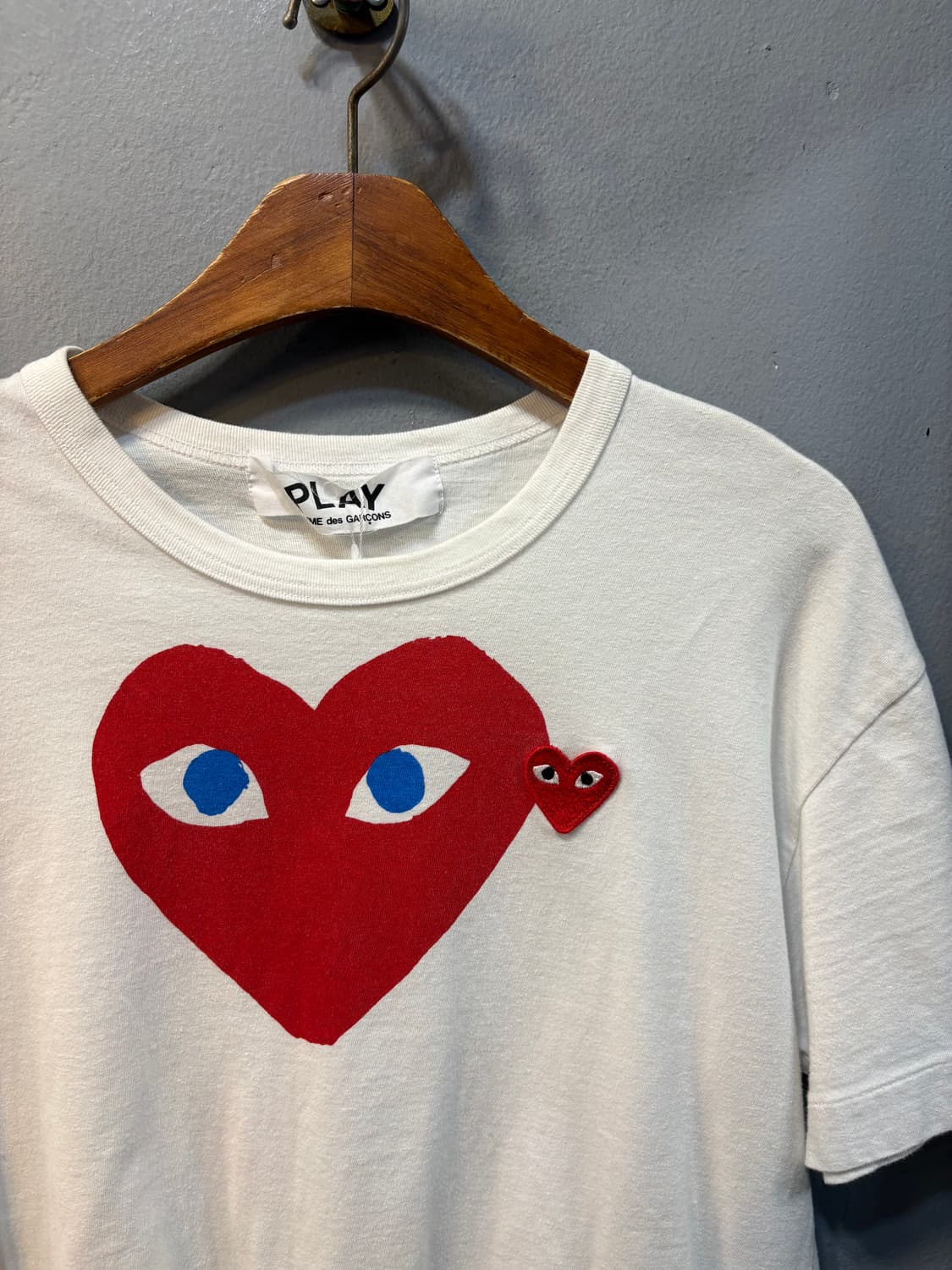 꼼데가르송 플레이 빅 하트 로고 반팔 티셔츠 상품이미지4