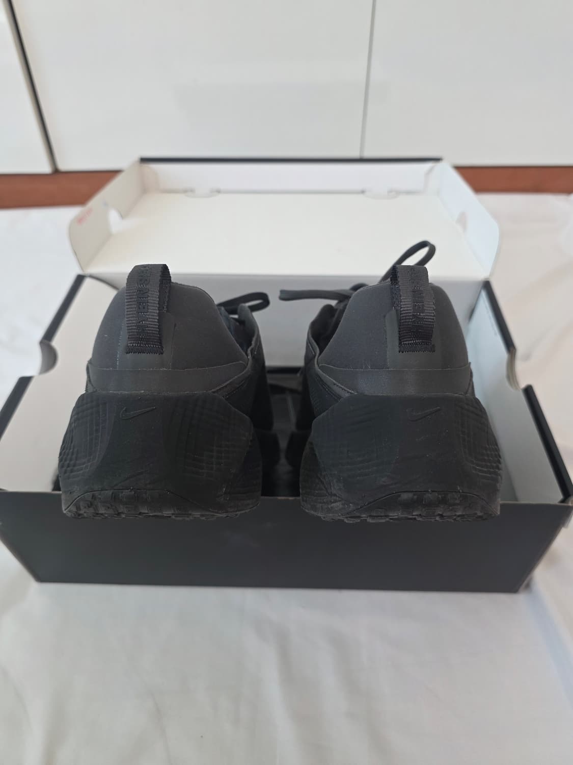 나이키 x 혜인 서 아바 로버 블랙 상품이미지6