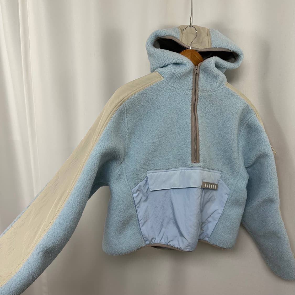 조던 여자 뽀글이 크롭 후드티 L  UO 상품이미지2