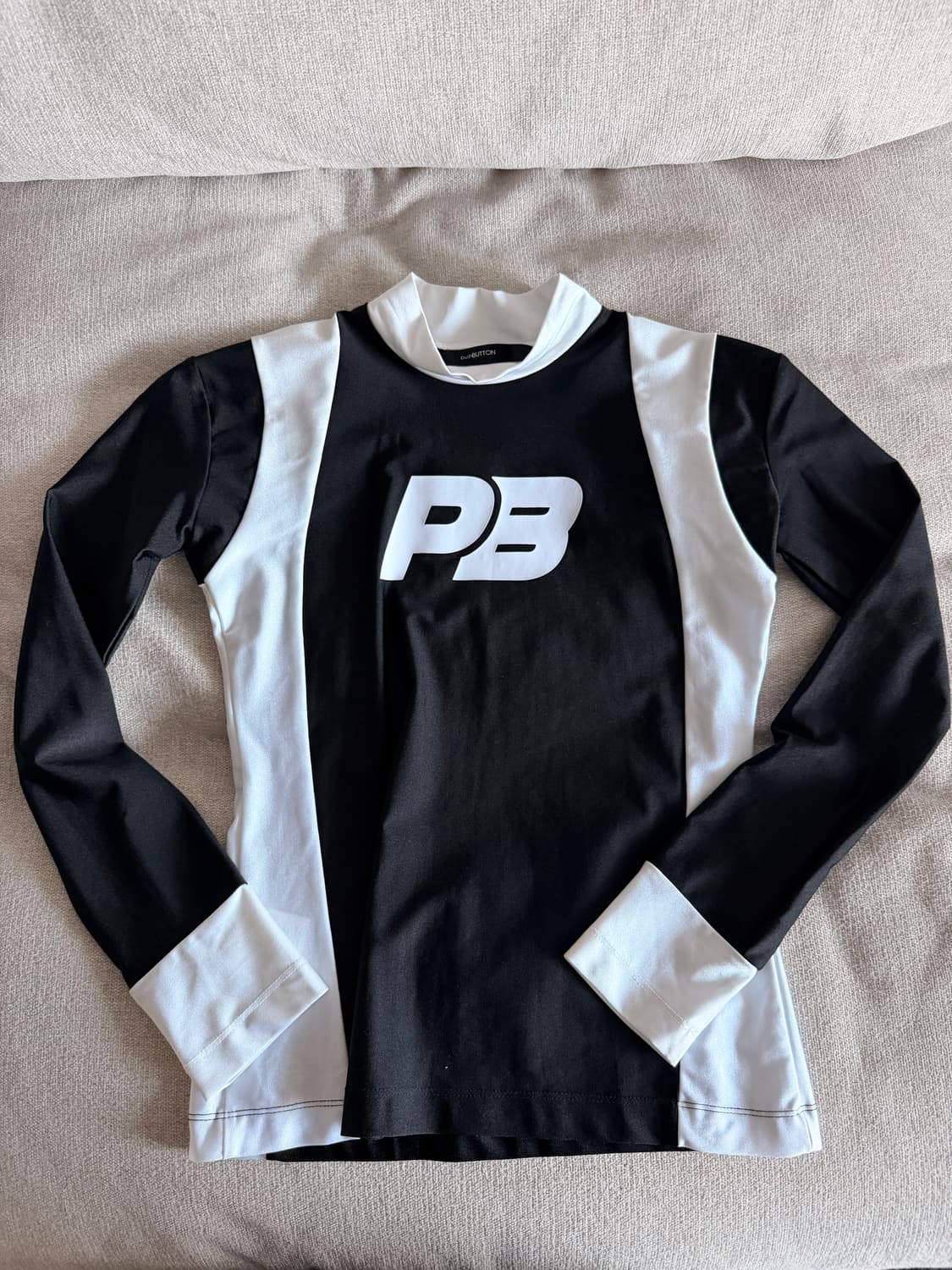 푸시버튼 긴팔 S  상품이미지1