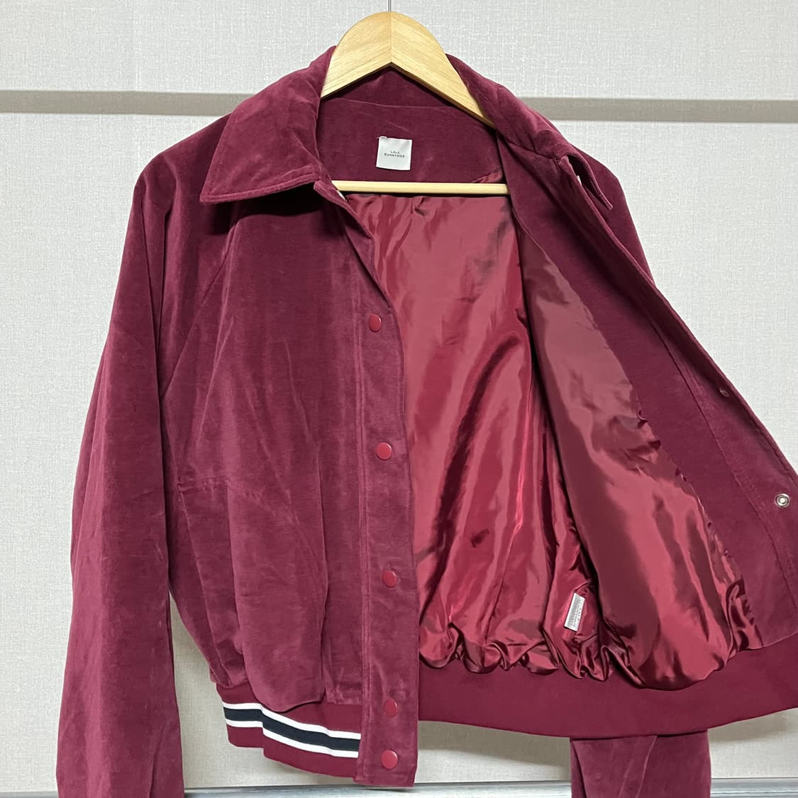 라라써니사이드 벨벳 자켓 버건디 상품이미지8