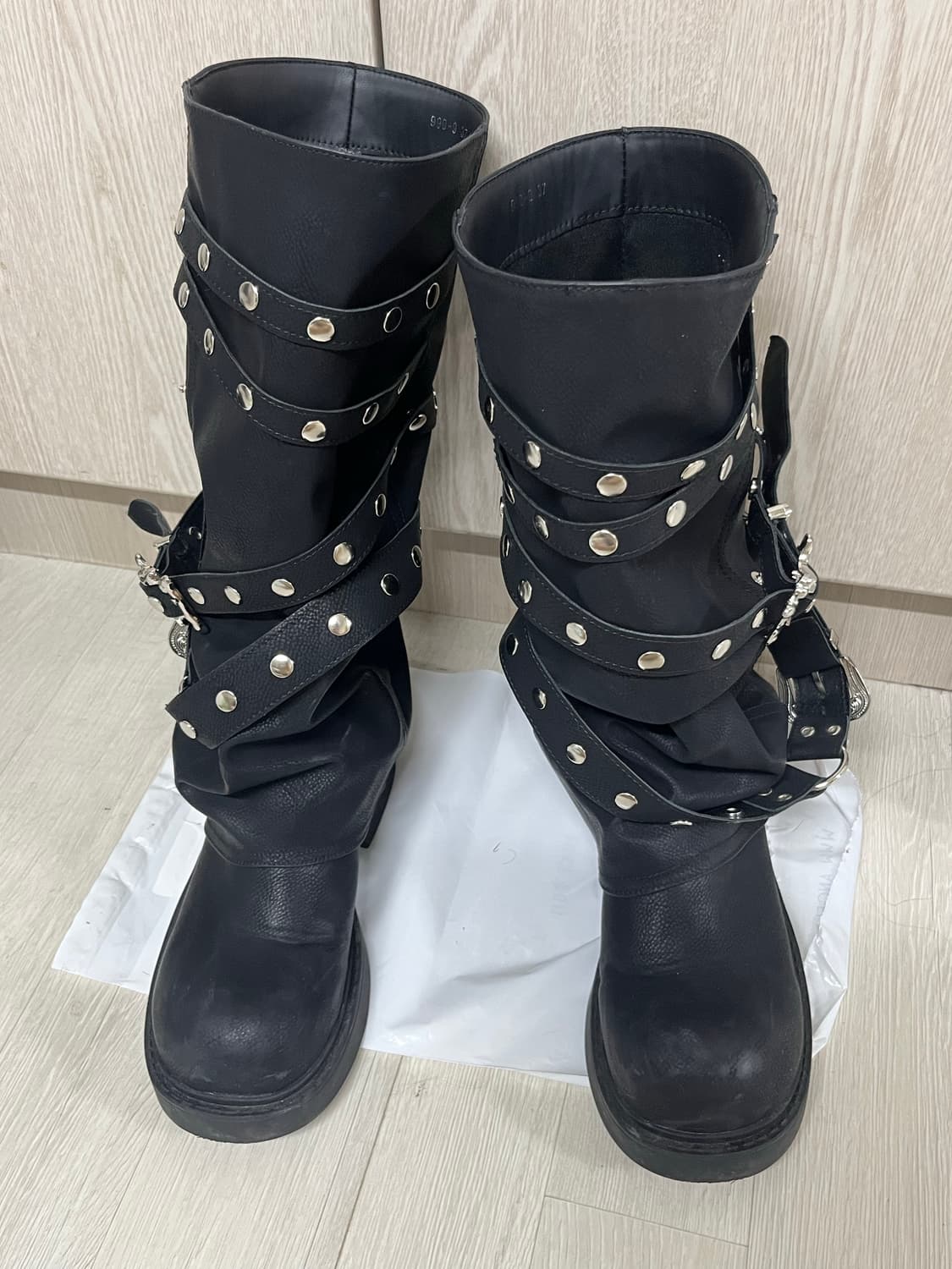 모어나더 유니크 힙 버클 체인 와이드 롱 부츠 상품이미지2