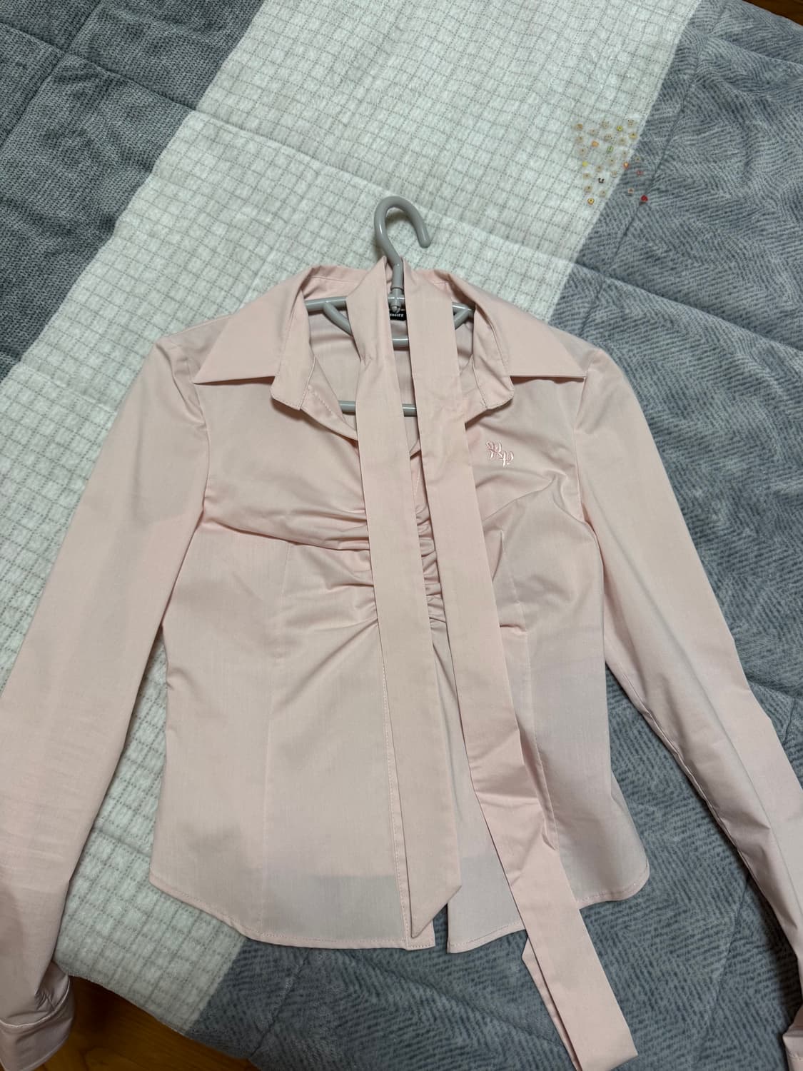 페인오어플레져 비비안 스카프 셔츠 M 상품이미지2