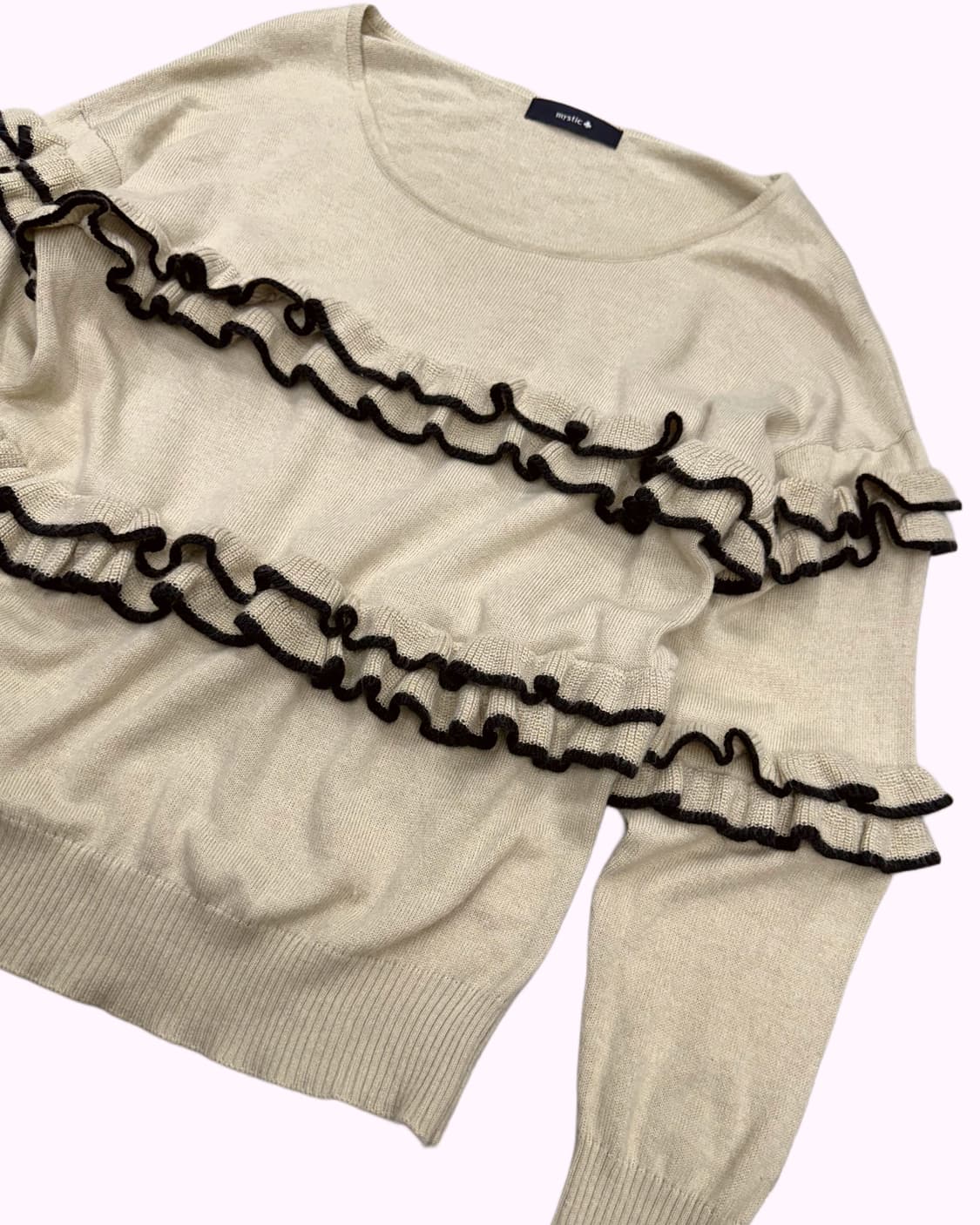 beige tired ruffle knit 상품이미지3