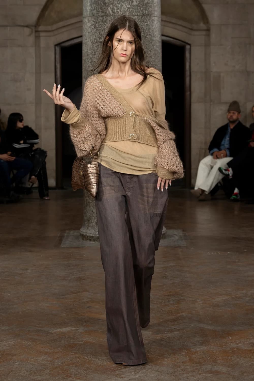 [XS,S]노울스 CHAIN TUNIC ALMOND 롱 슬리브리스 탑 상품이미지5