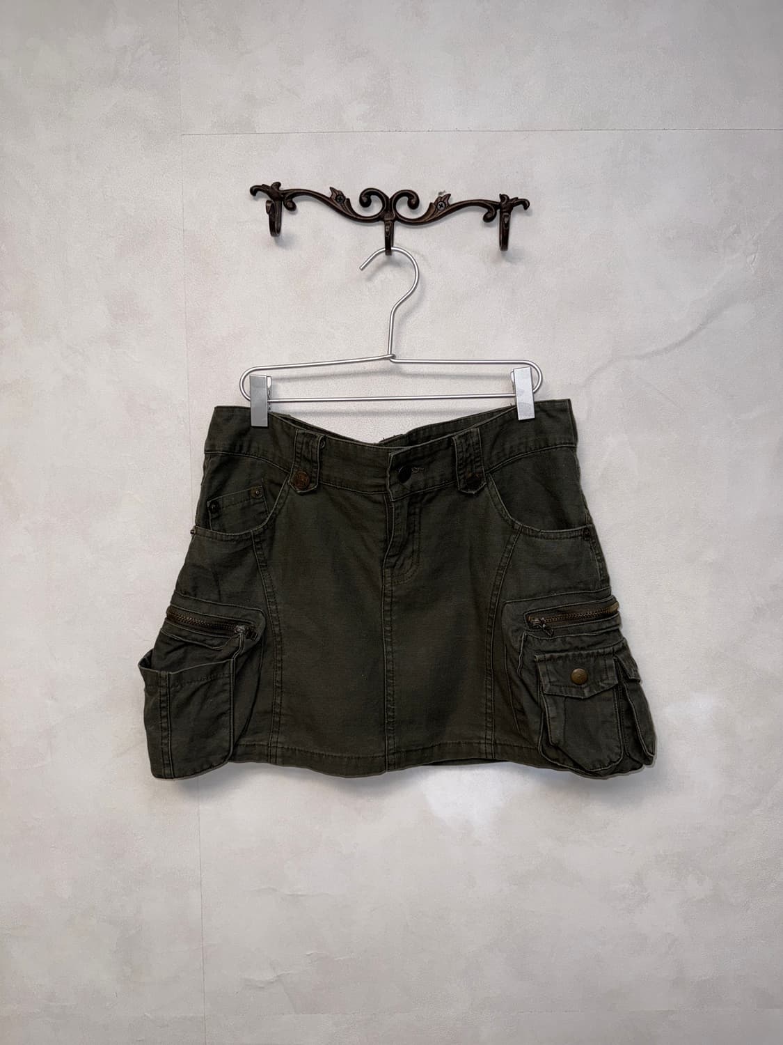 Khaki multi pocket cargo mini skirt 상품이미지1