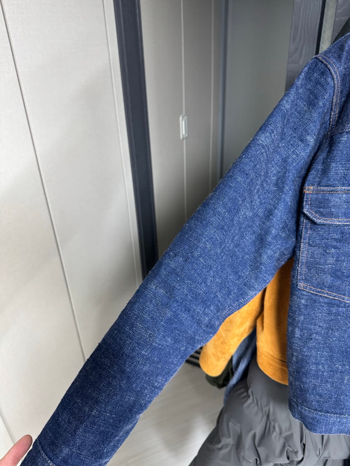 스튜디오 다치산 남극슬럽 데님자켓 팝니다 상품이미지2