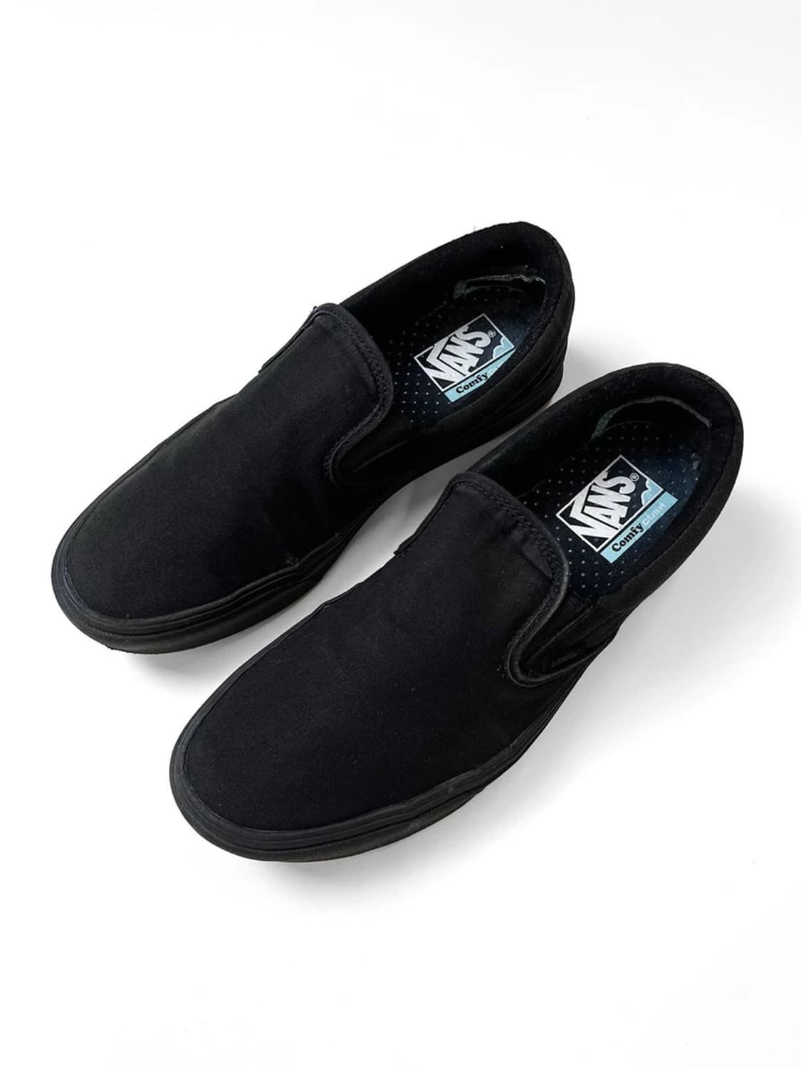 반스 VANS 프리미엄 올블랙 슬립온 스니커즈 A1482 상품이미지2