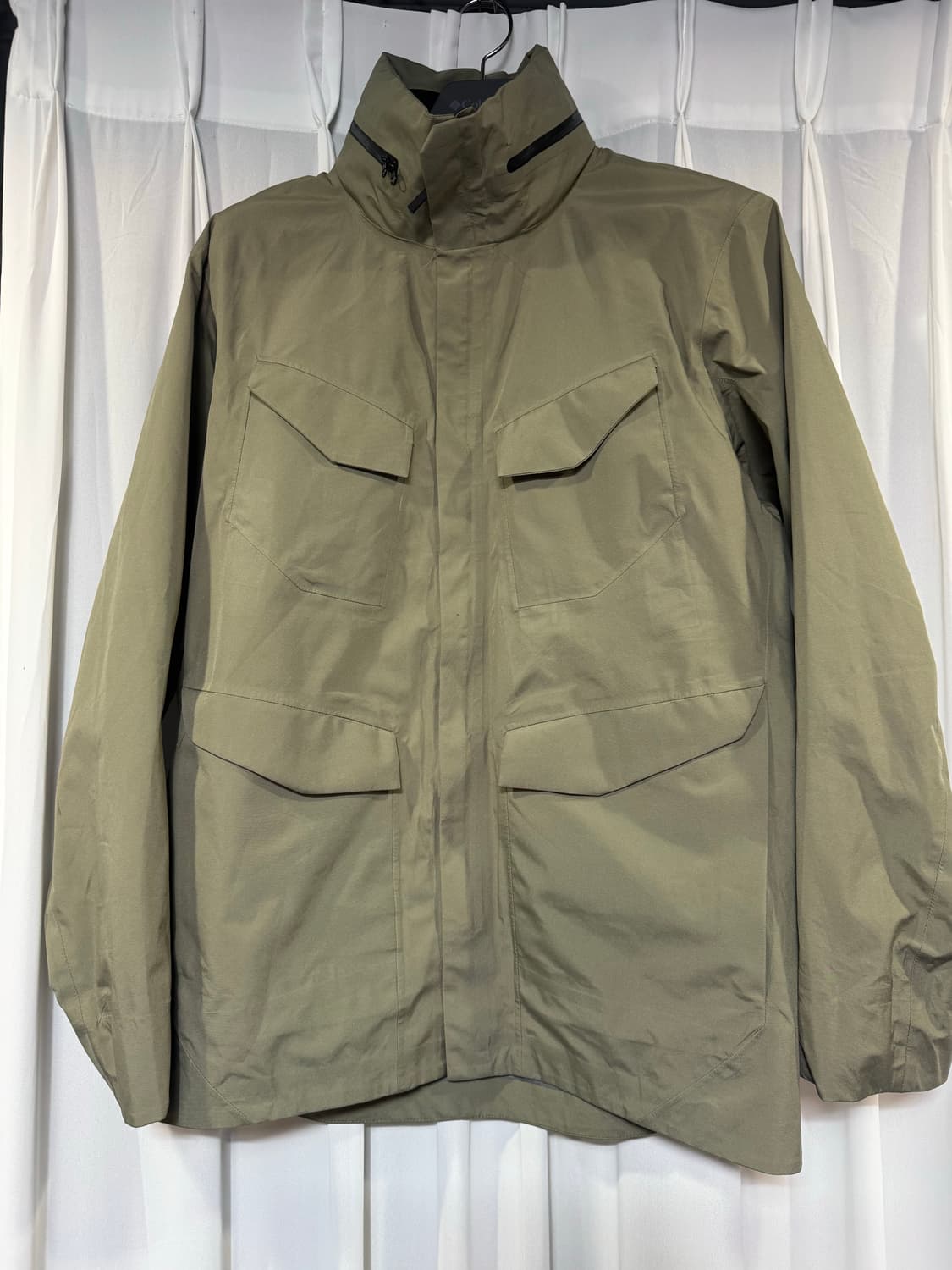 아크테릭스 Veilance 베일런스 필드 자켓 LT 카키 상품이미지1