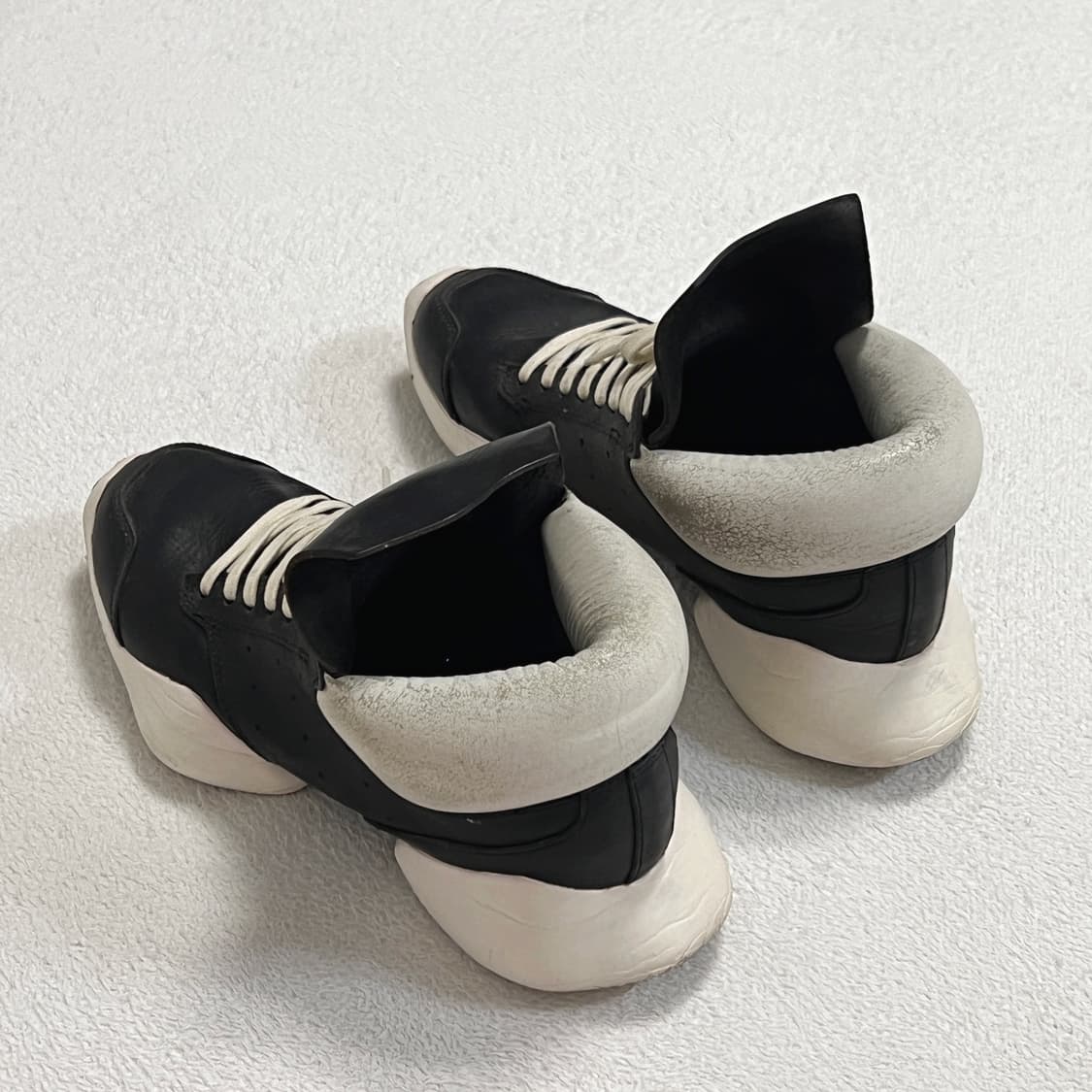 릭오웬스 아디다스 러너 레더 블랙 상품이미지4