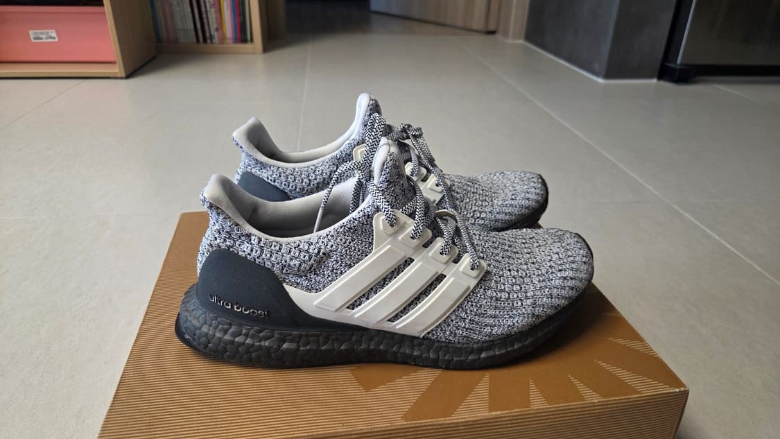 아디다스 울트라 부스트 4.0 쿠키앤크림 상품이미지2