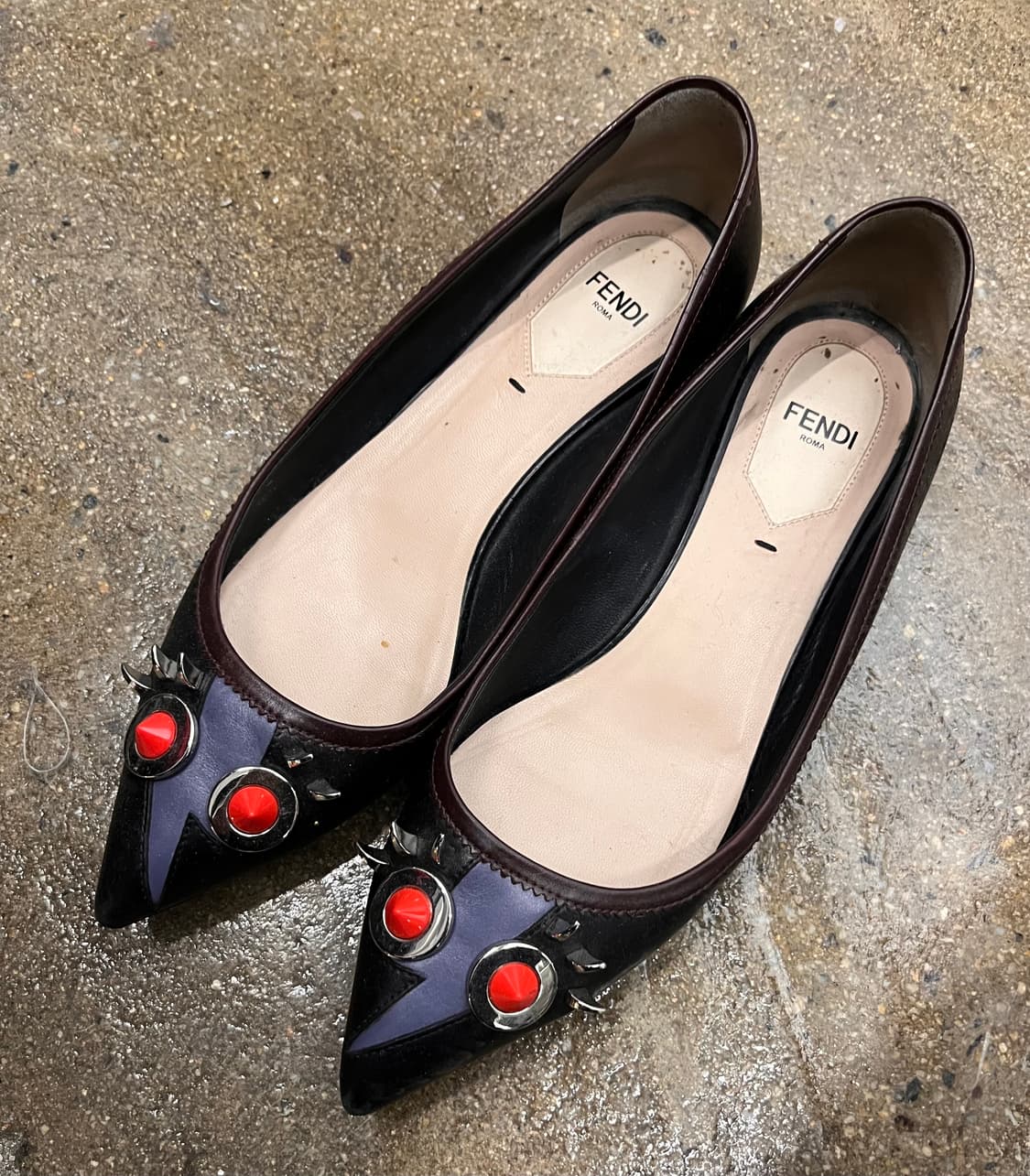 펜디 Fendi 스터드 페이스 스키머 플랫 슈즈 37.5 상품이미지1