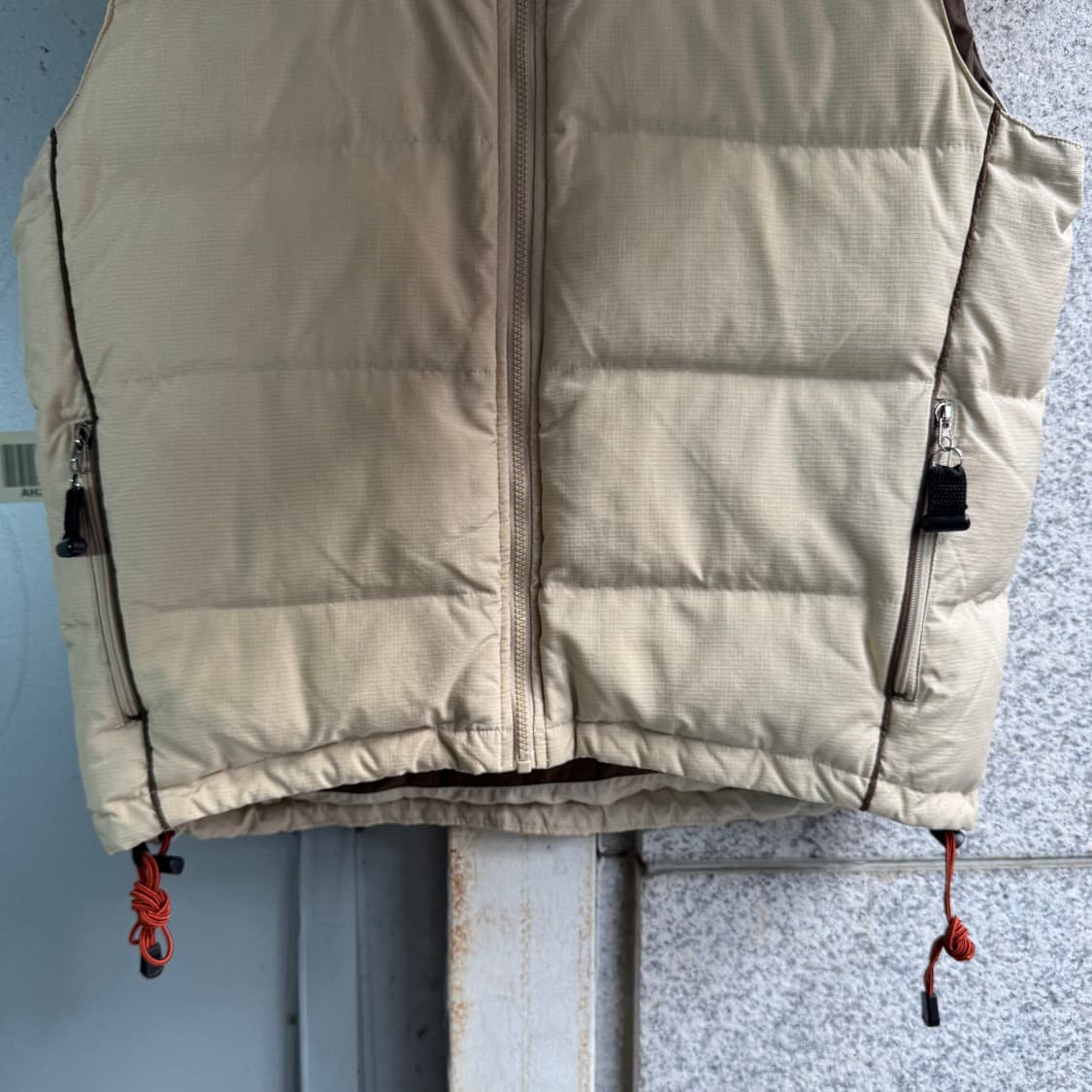 나이키 ACG 로고 파이핑 조끼 패딩 상품이미지5