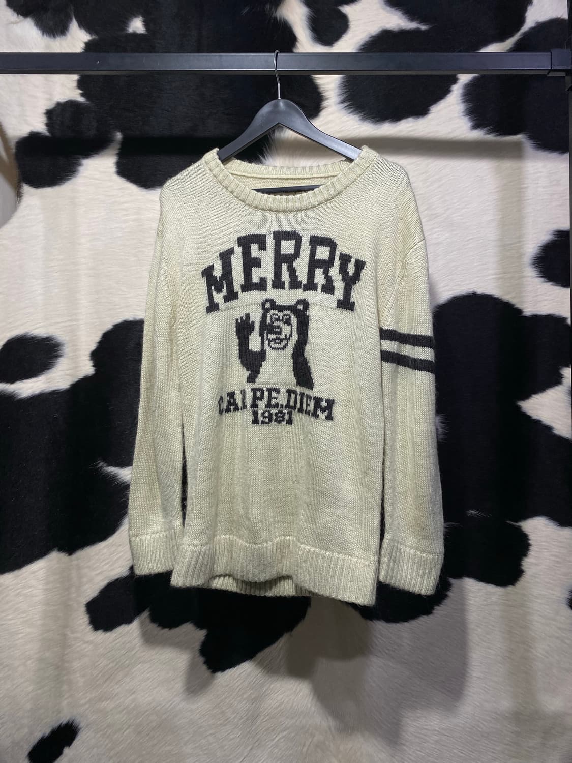 Power to the people 카르페디엠 베어 니트 상품이미지2